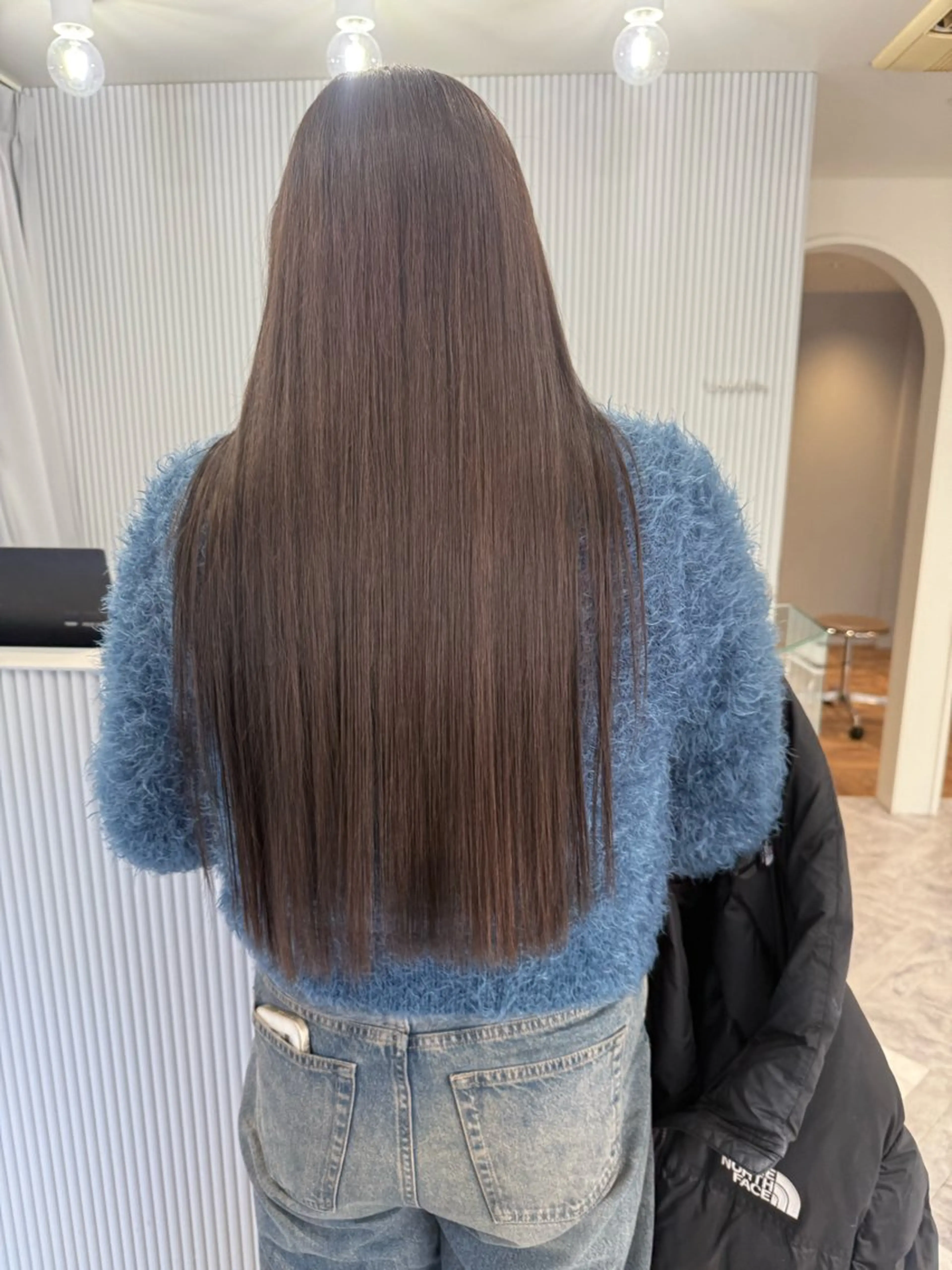 ロング カラー ミルクティー× グレージュMOMOのヘアスタイル