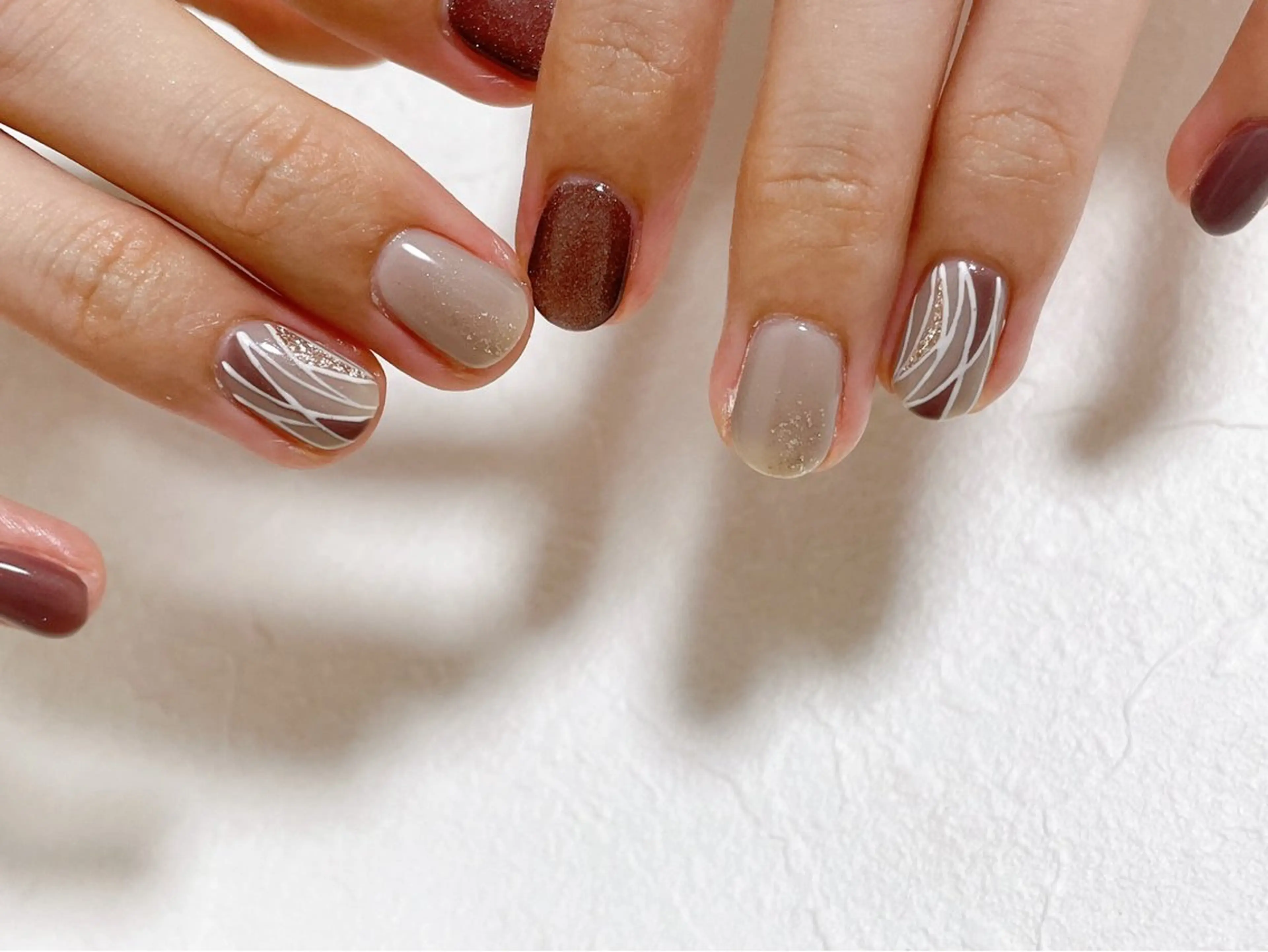 ネイル オーロラネイル フットネイル フレンチネイル ジェルネイル 韓国ネイル ハンドネイル kiki nail たまプラーザのネイルデザイン