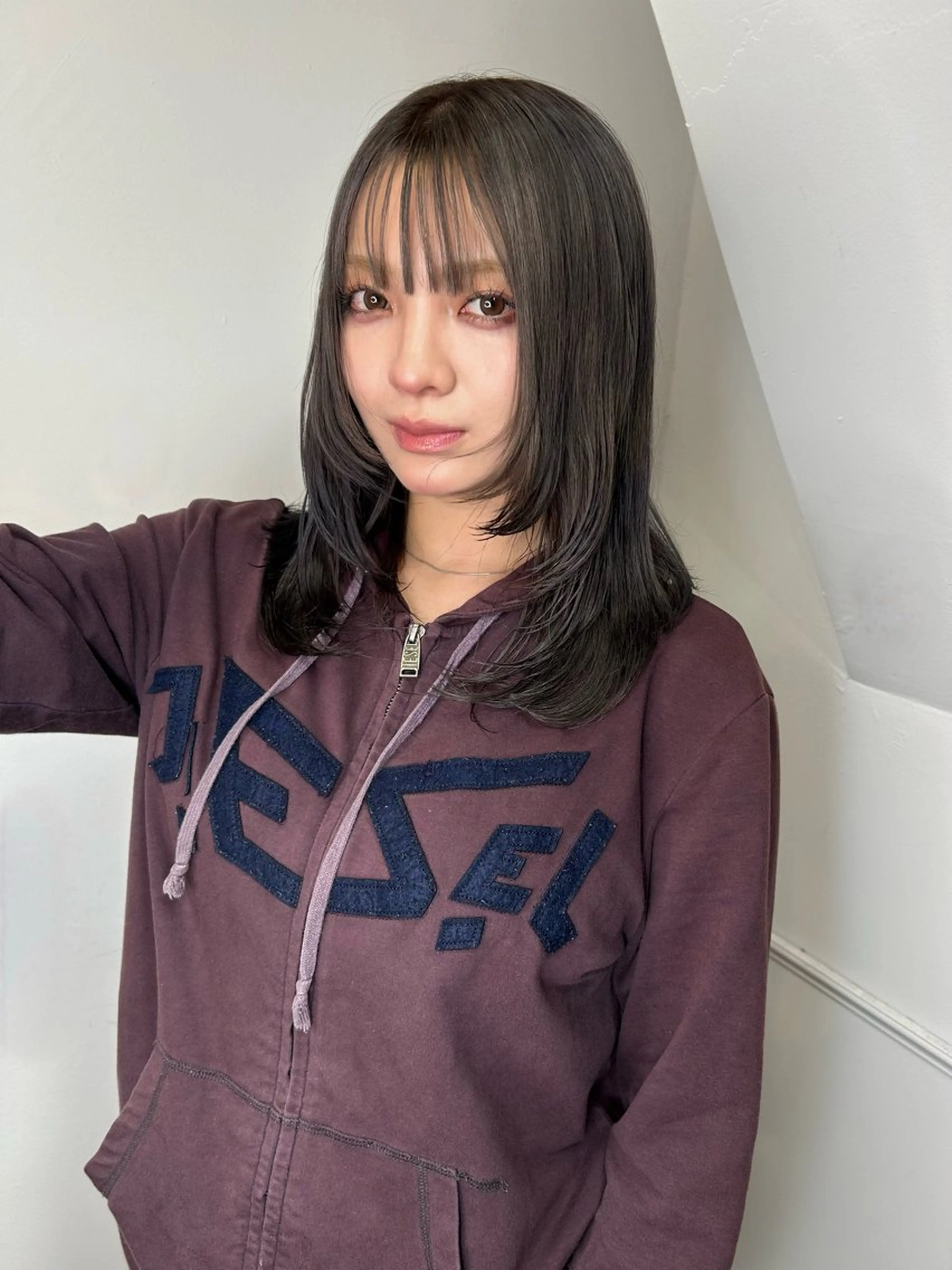 セミロング カラー グレージュ レイヤーカット land所属・透明感カラー/レイヤ ー🌙Honokaのヘアスタイル