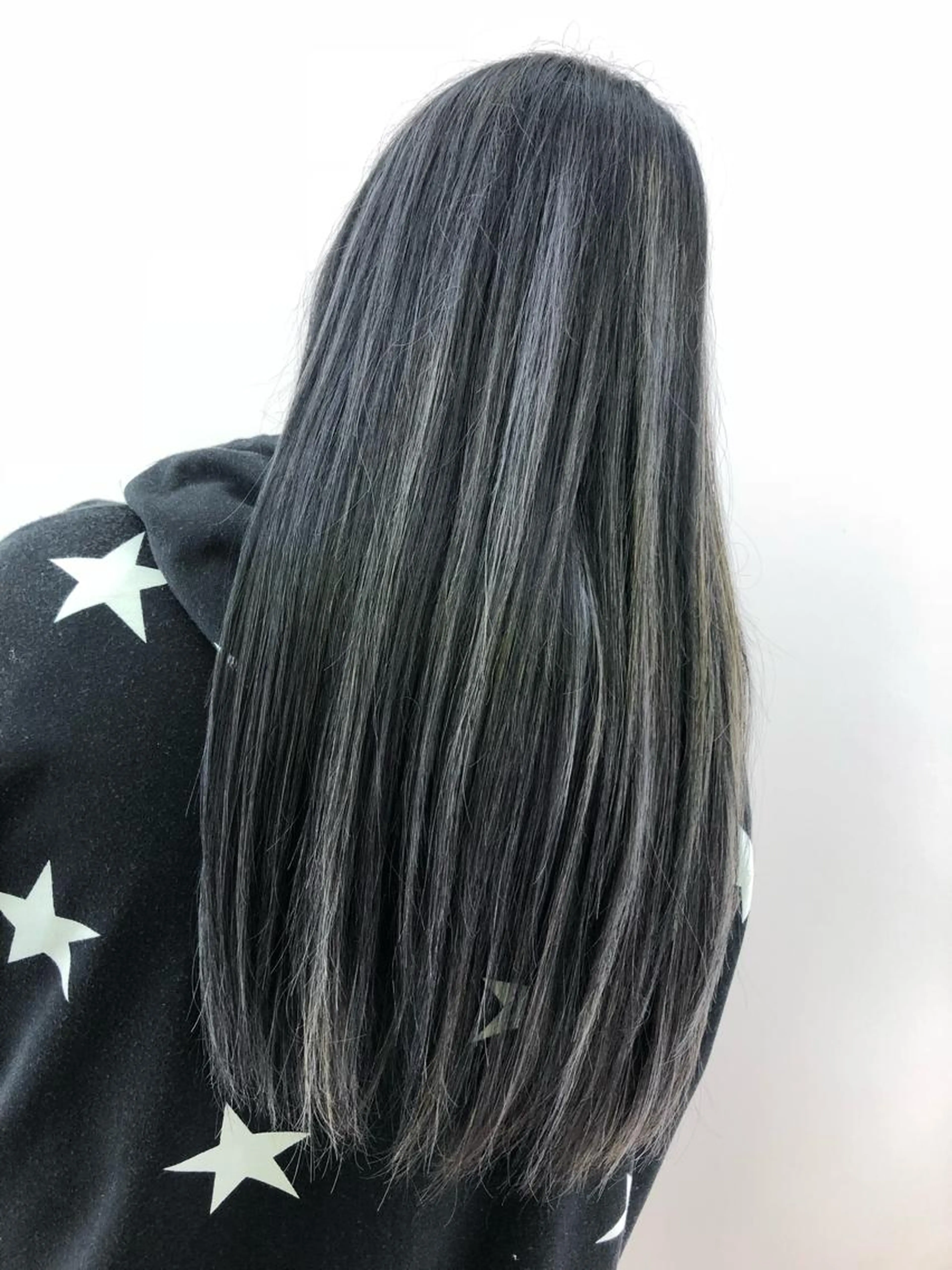 【いま大人気🤗】コントラストホワイトハイライトの写真