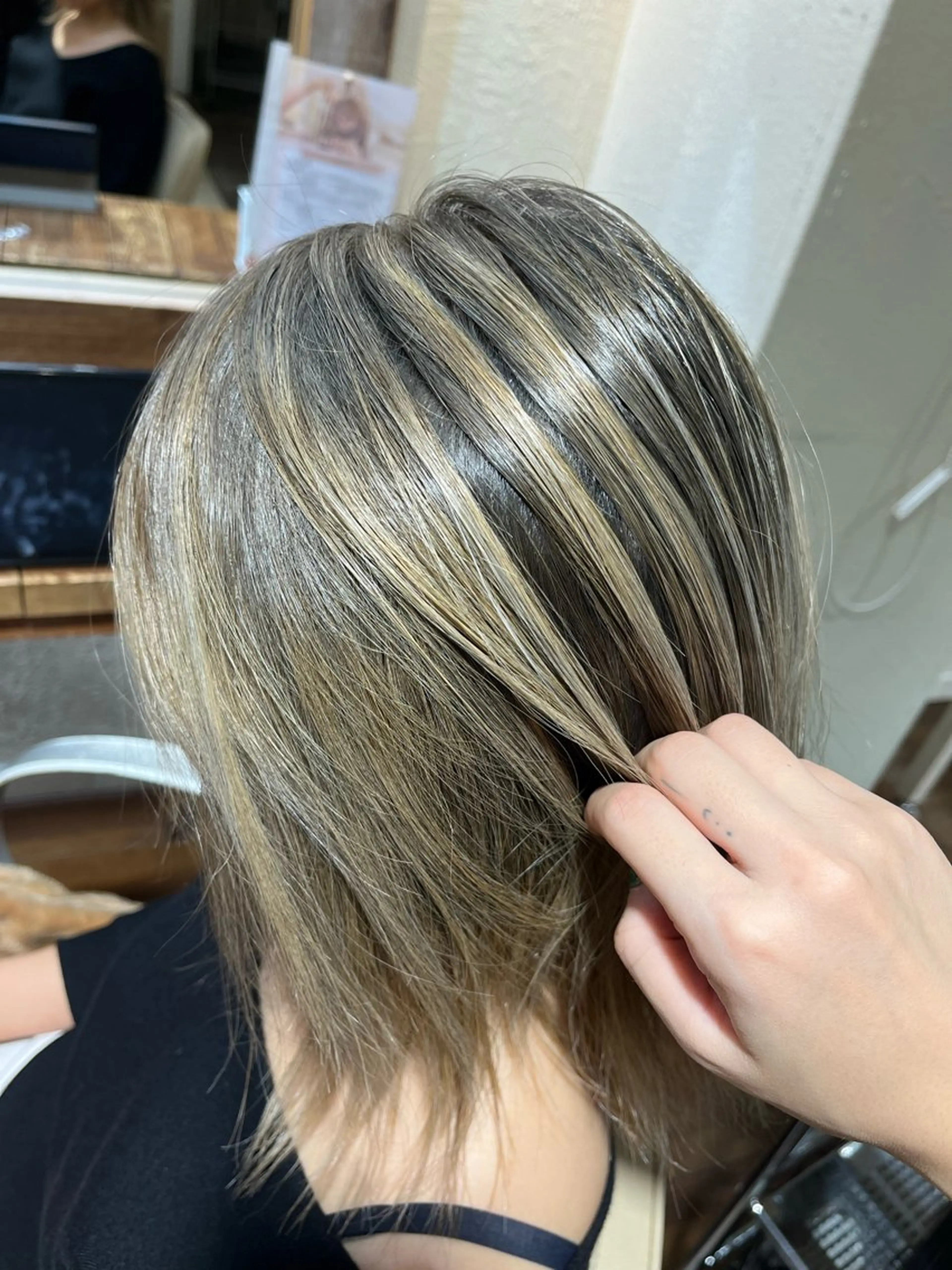 ミディアム シュリンプ梅森坂店所属・内藤 里桜🌸のヘアスタイル