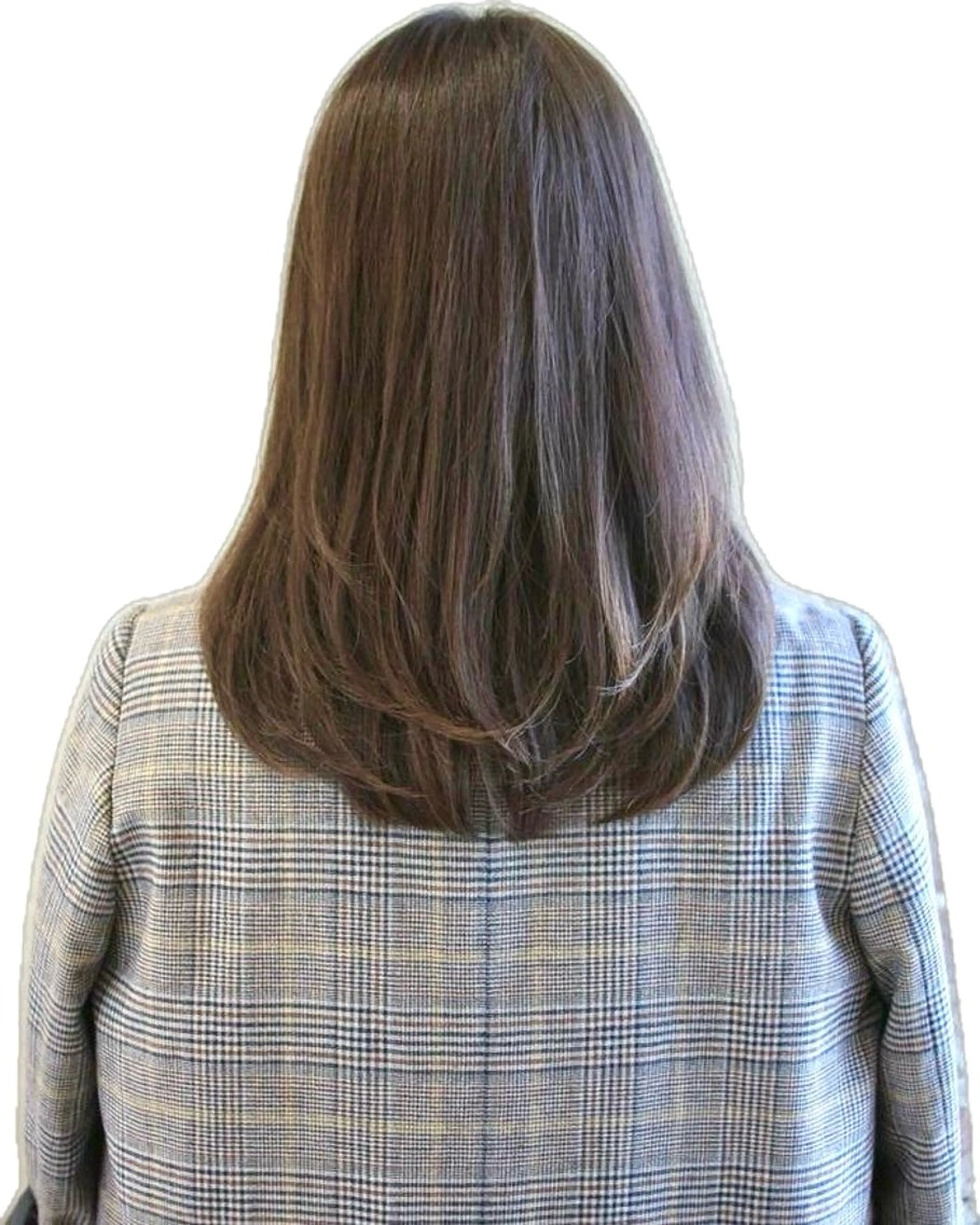 セミロング レイヤーカット 中西 榛菜のヘアスタイル