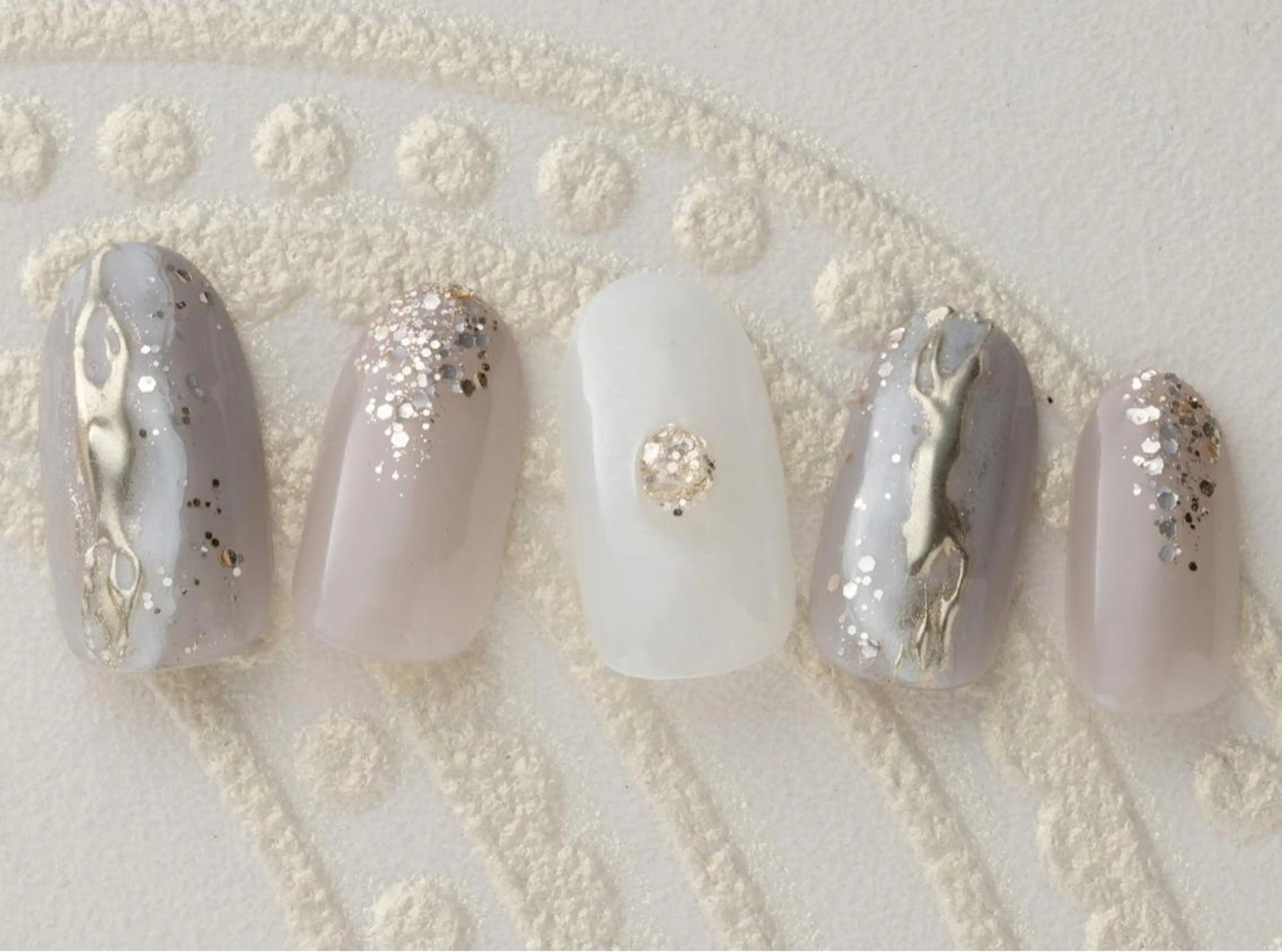 ネイル ミラーネイル ニュアンスネイル ネイルサロン Alice&Co.のその他イメージ