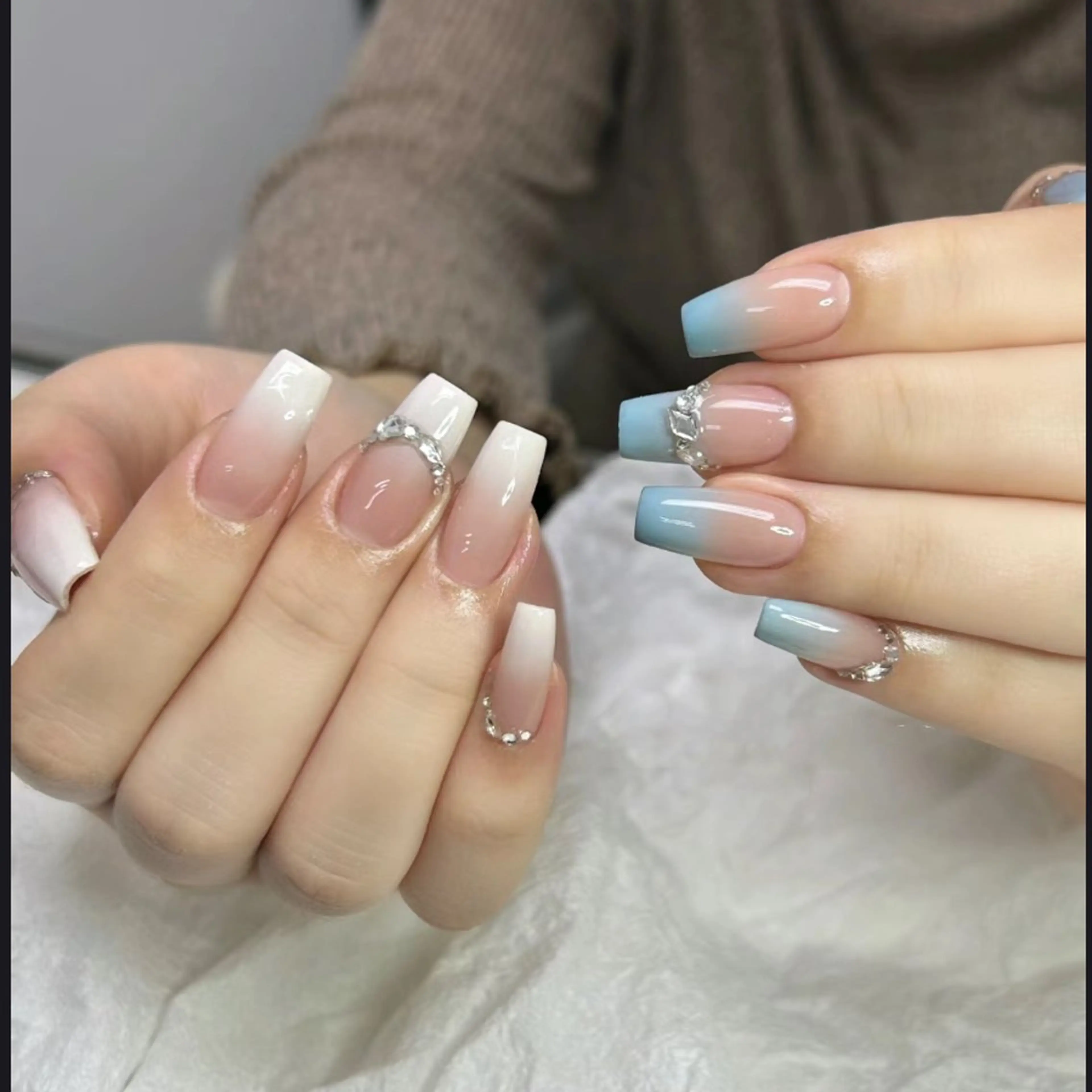 ネイル ハンドネイル ハンドケア 🍑 momo_nailのネイルデザイン