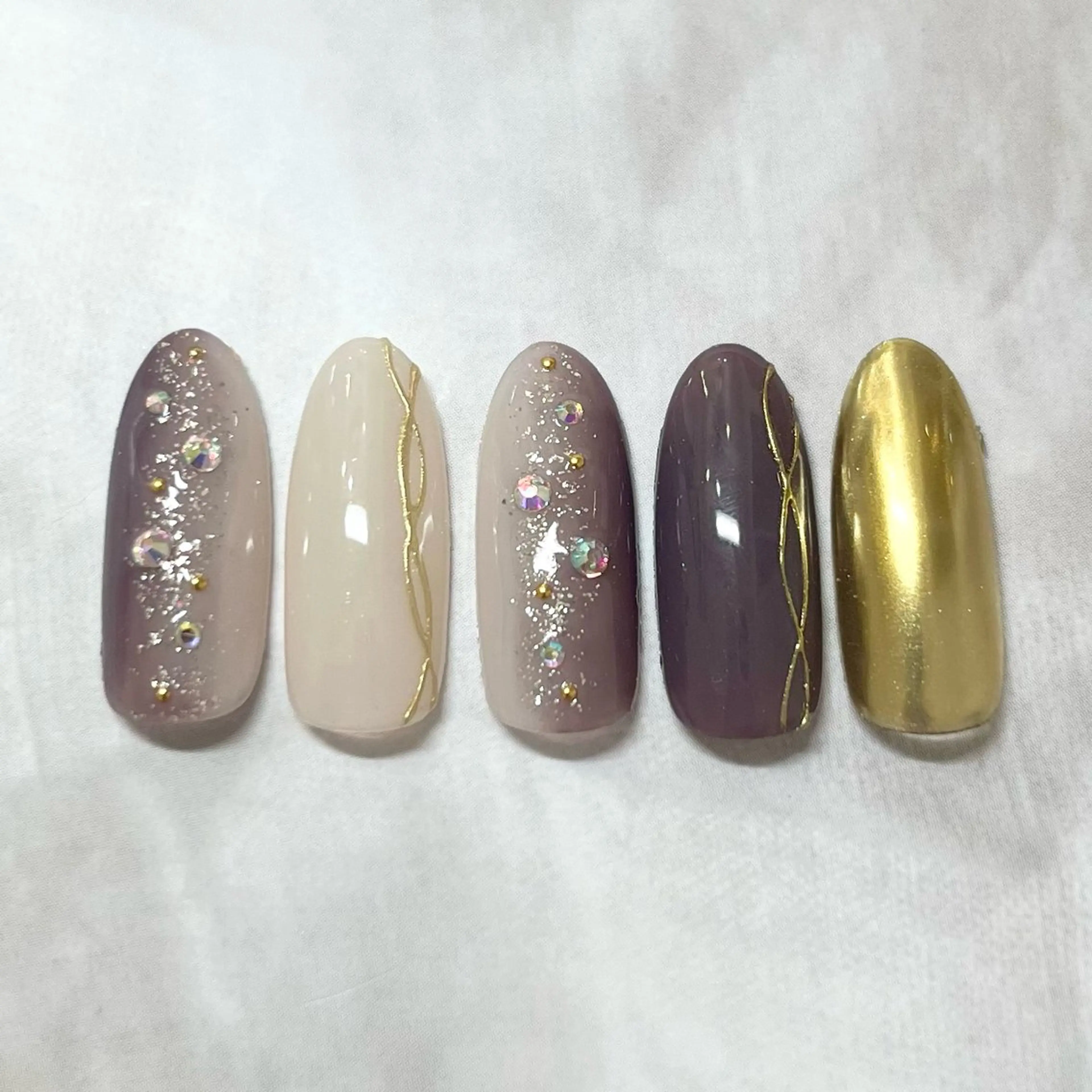 ネイル ハンドネイル TOPAZ恵比寿所属・Tsuno Nagisaのネイルデザイン