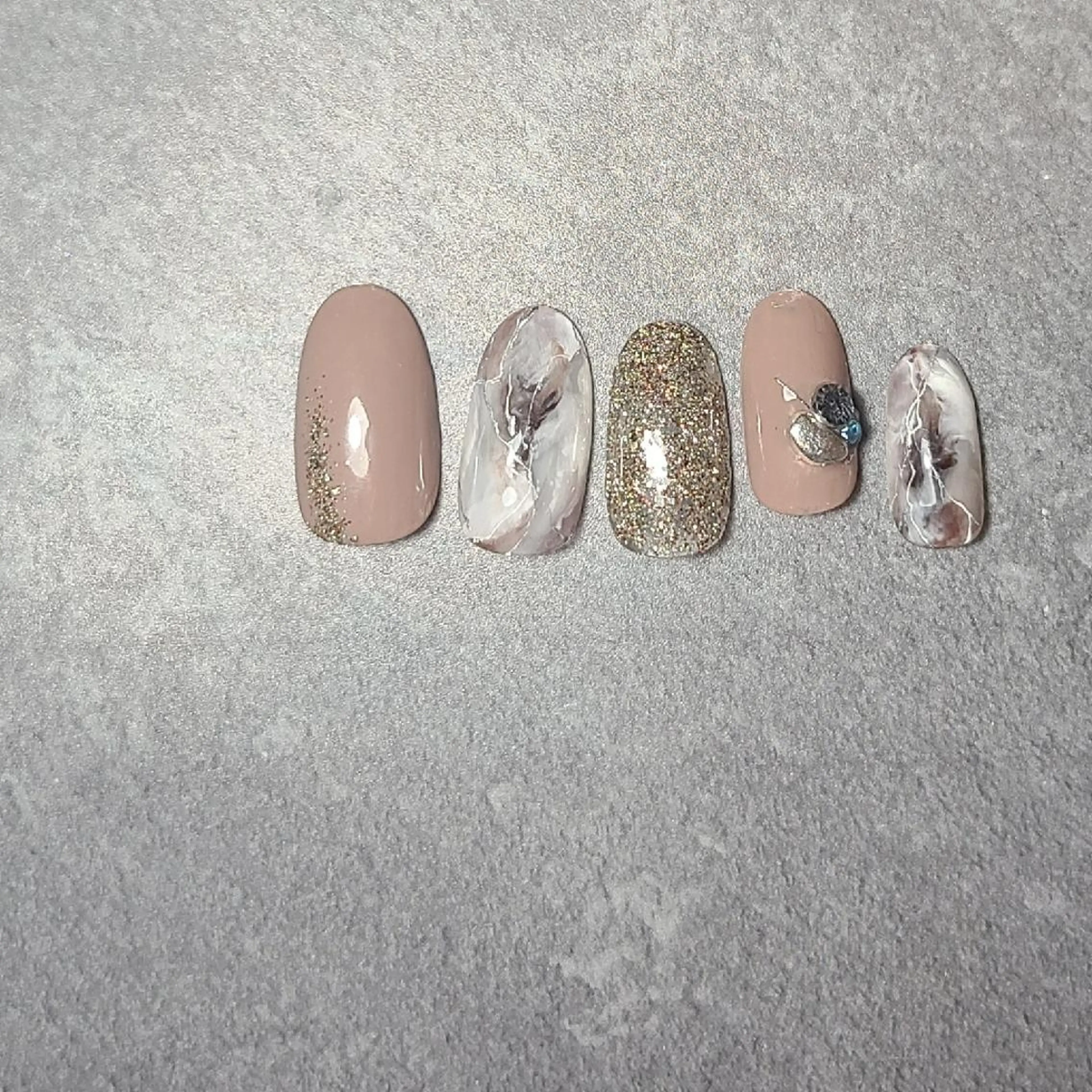 ネイル ブラウン ニュアンスネイル ハンドネイル NOGUCHI  KANAのネイルデザイン