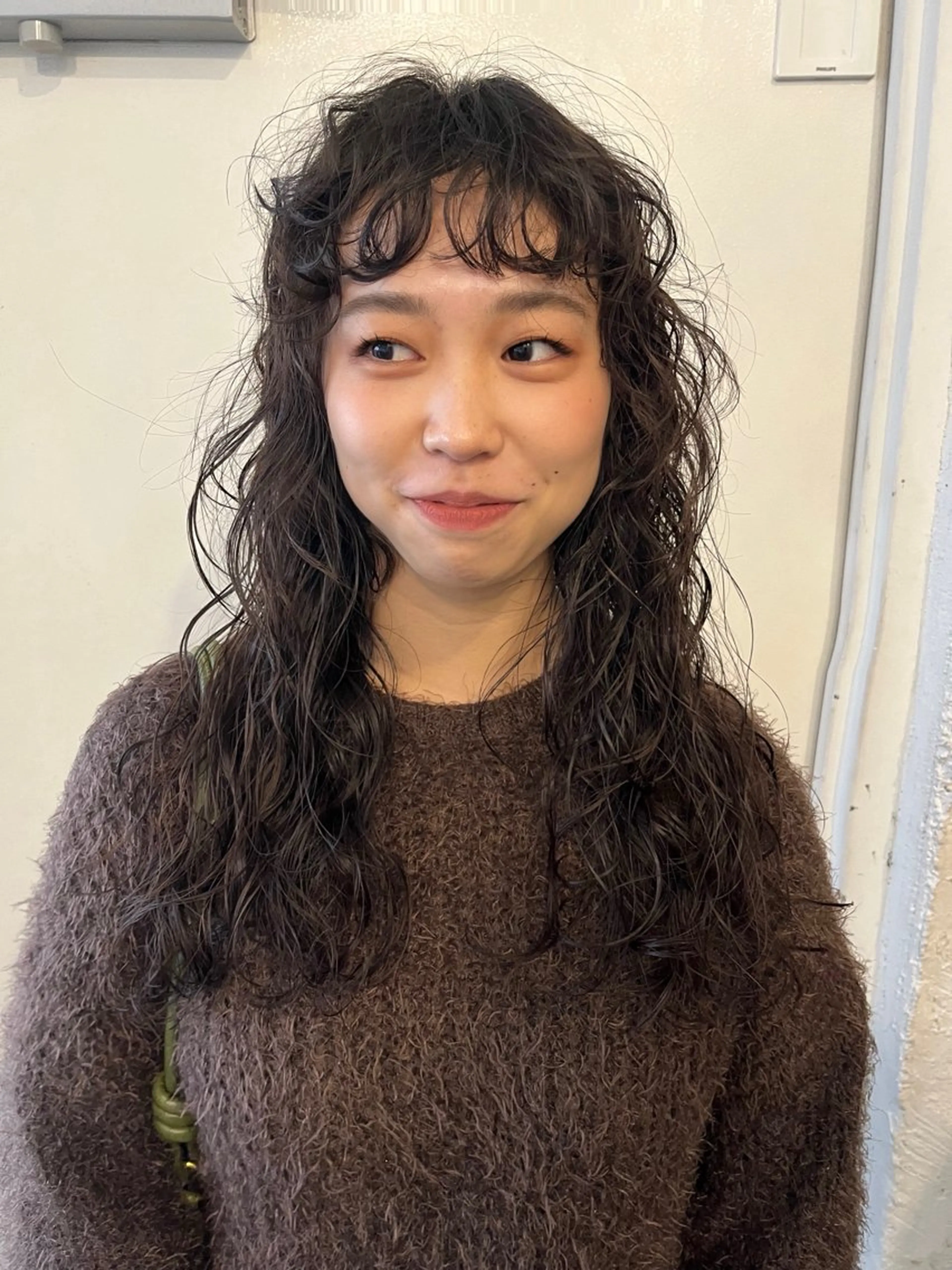 セミロング パーマ パーマ ✴︎UNU ✴︎モエカのヘアスタイル