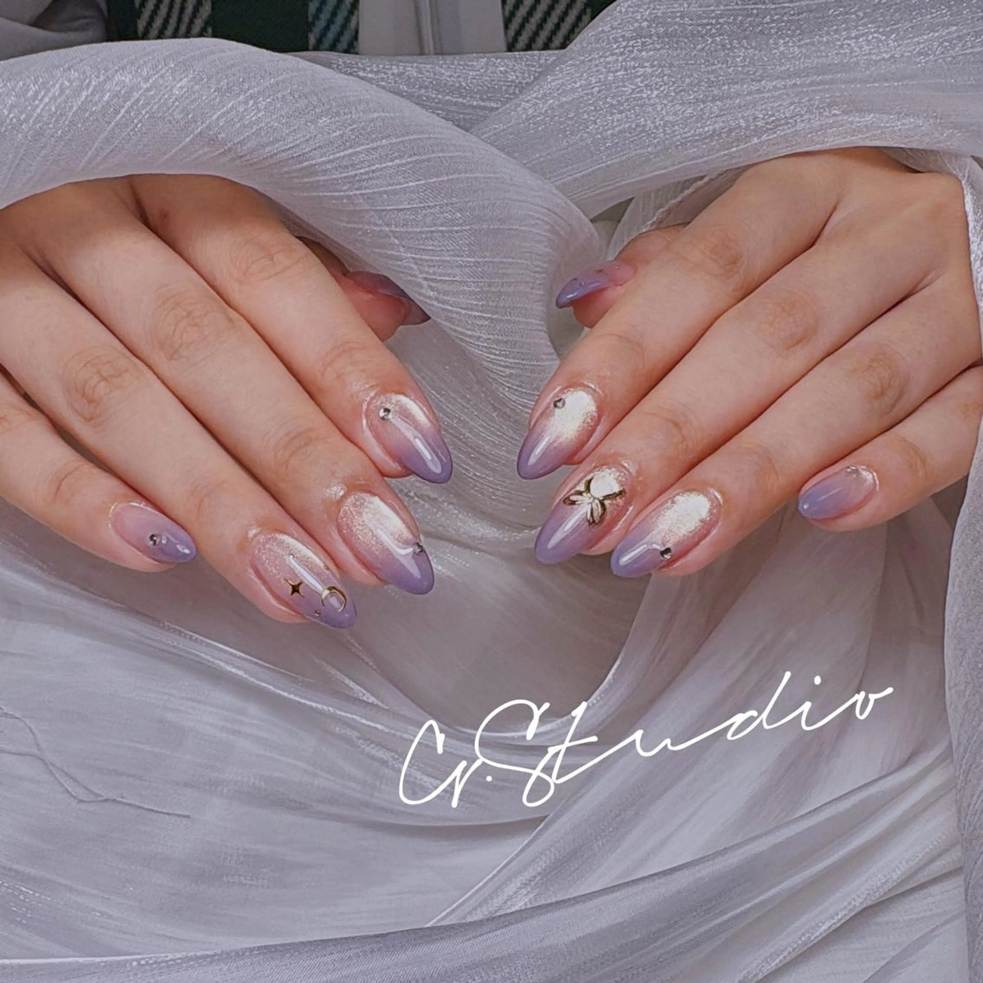 ネイル ハンドネイル ハンドケア G. 長さ出し専門店のネイルデザイン