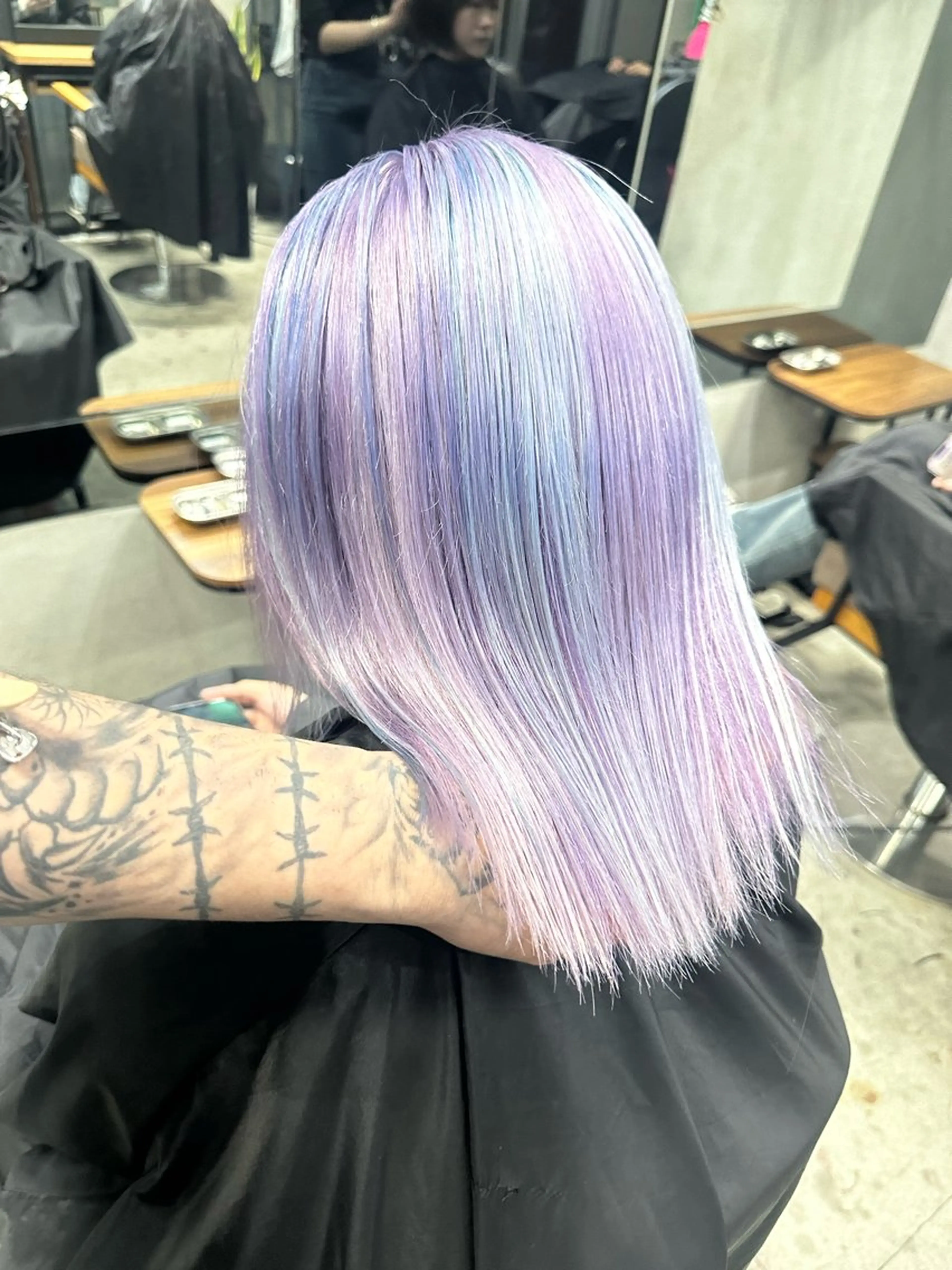 ミディアム ヘアカラー AiM エイム　韓国レイヤーのヘアスタイル