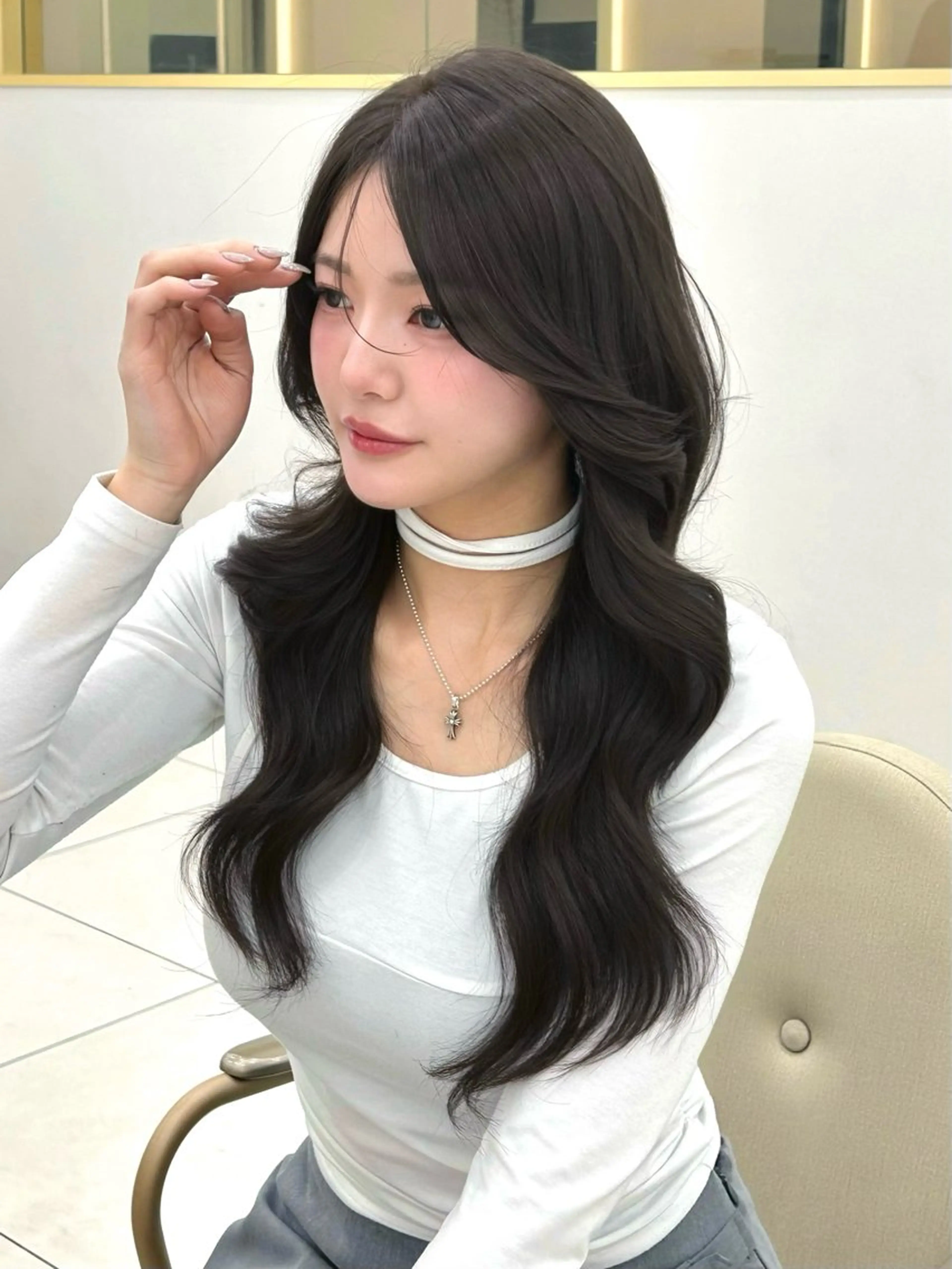 韓国レイヤーカット+🇰🇷くびれ巻きスタイリングの写真