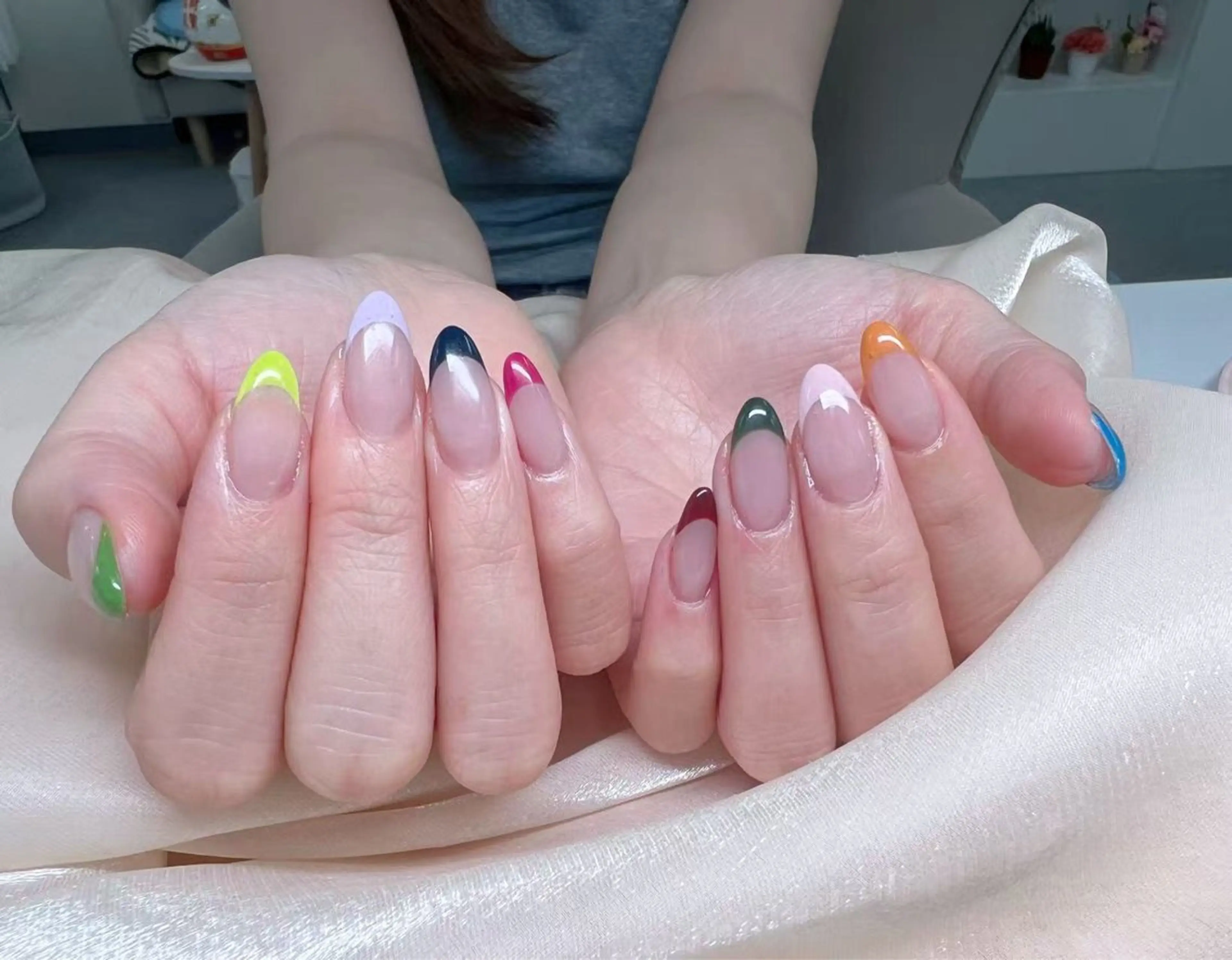 ネイル アートネイル チークネイル 長さ出し フットネイル ジェルネイル ハンドネイル ハンドケア ラッキーネイルサロン 西川口東口店のネイルデザイン