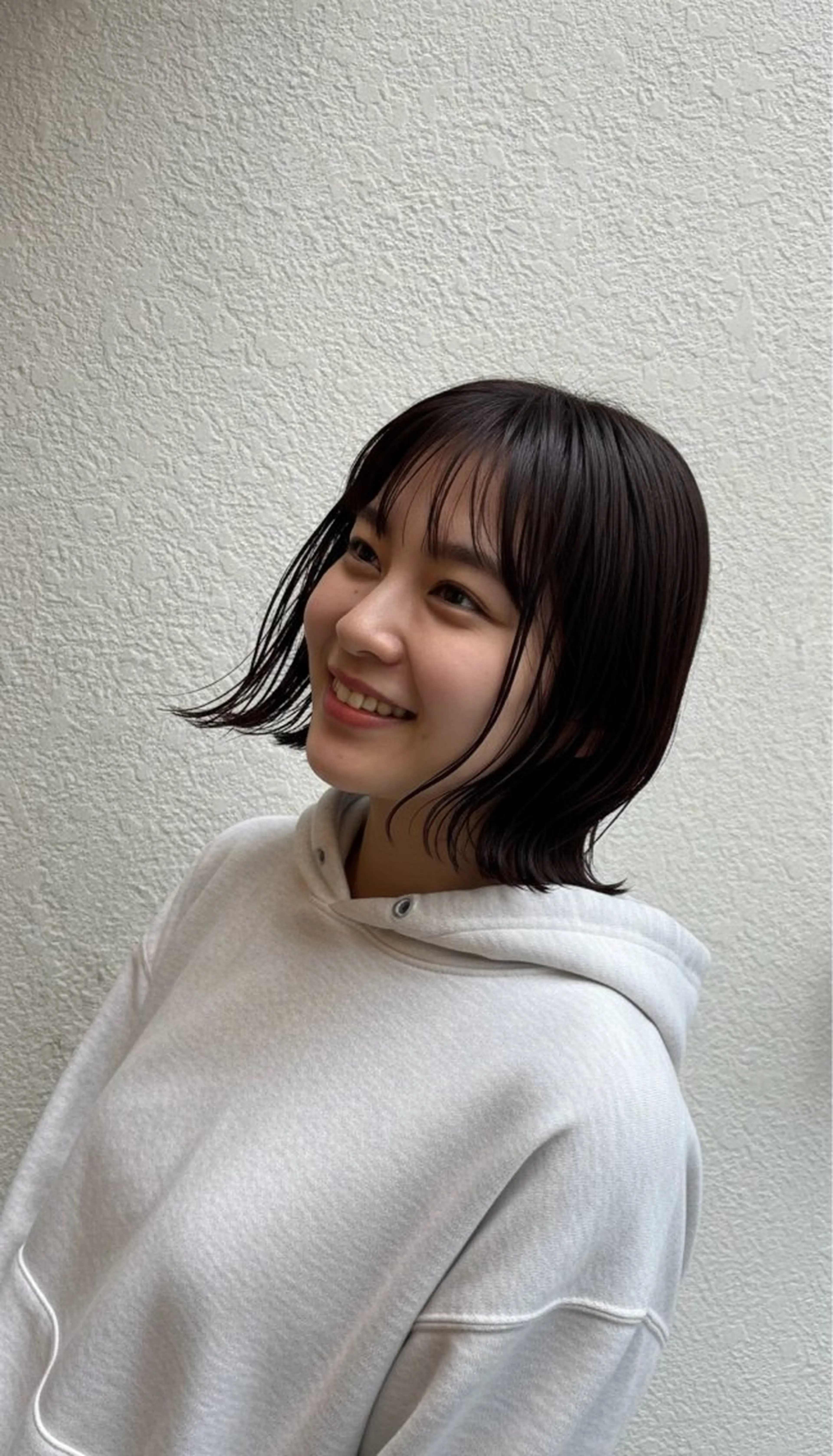 ミディアム カット ヘアカラー 透明感カラー♡はるか 髪質改善ボブレイヤーのヘアスタイル