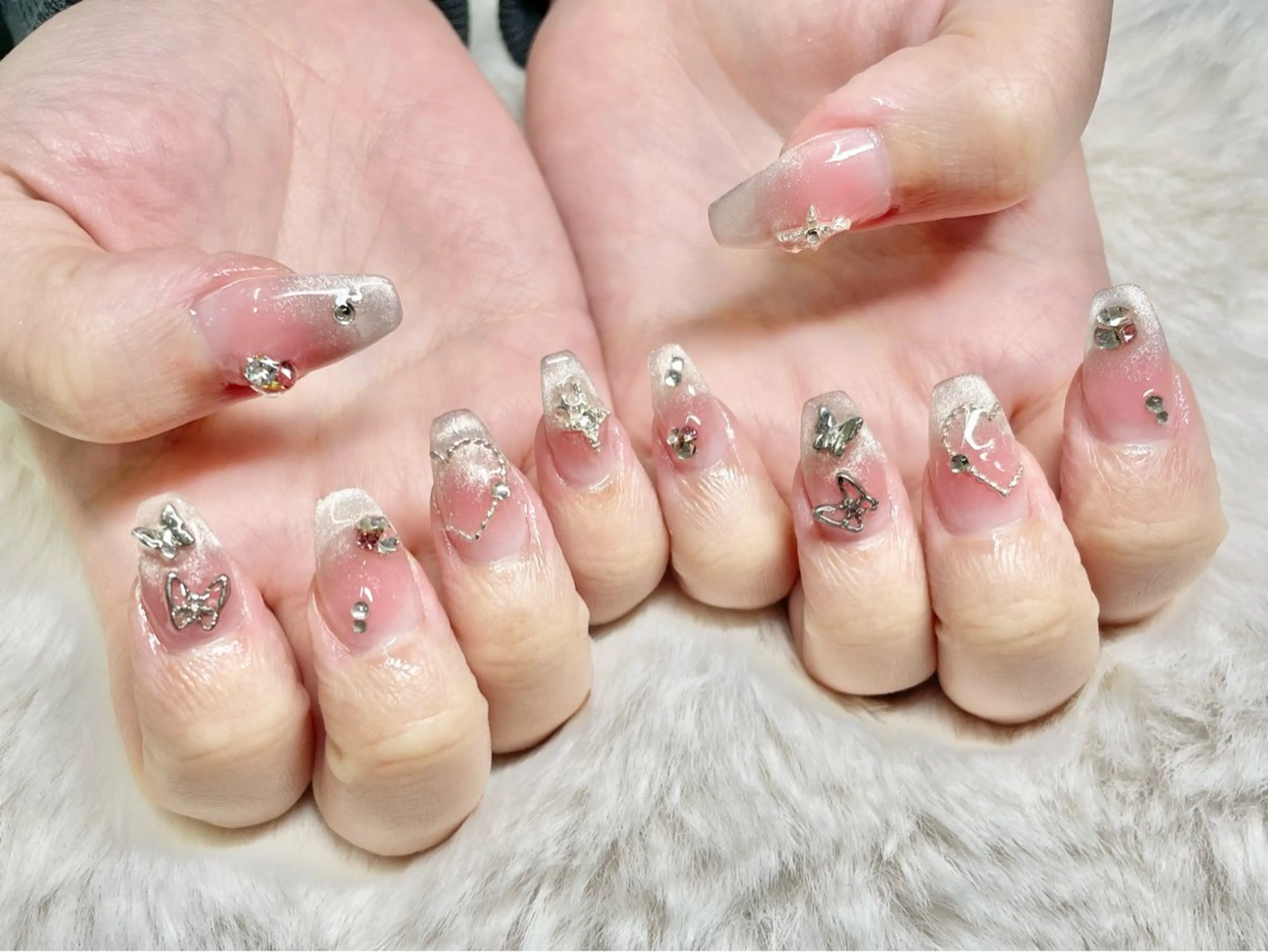 ネイル FILL nail古河店所属・FILL nail SHIORIのネイルデザイン