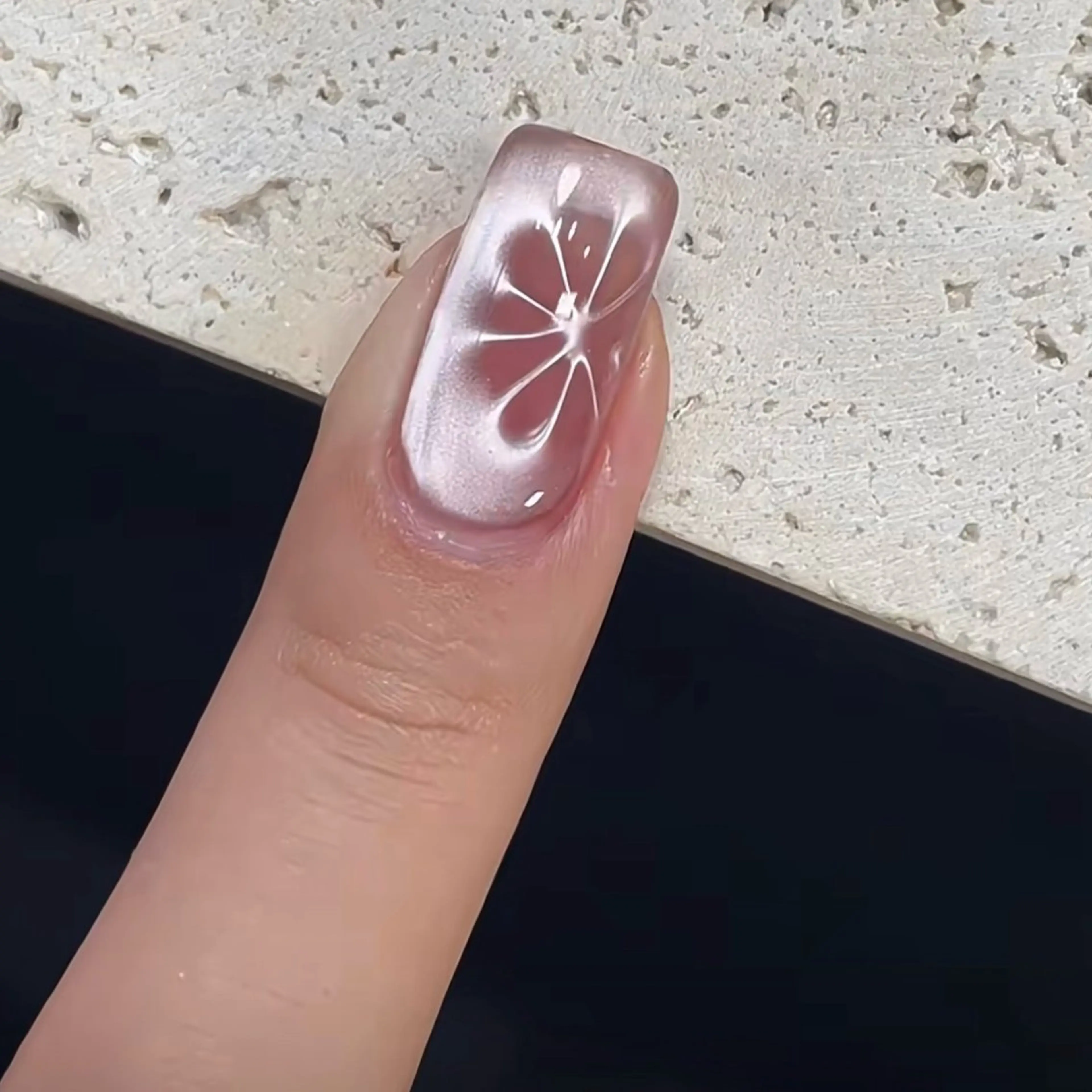ネイル H1 Nail Salon ケンのネイルデザイン