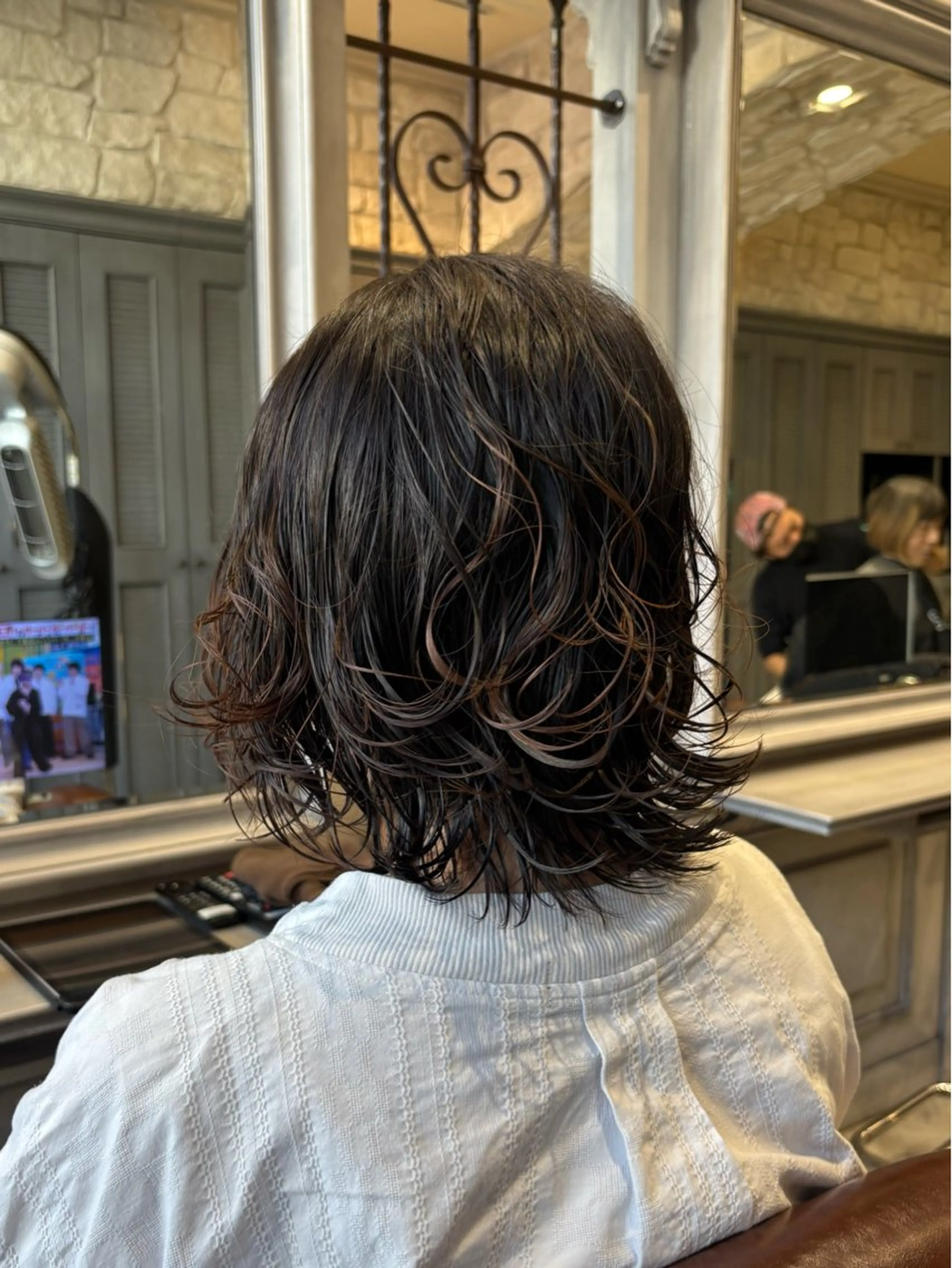 ミディアム パーマ カット パーマ 🫧大滝 いくみ🌿辻堂のヘアスタイル