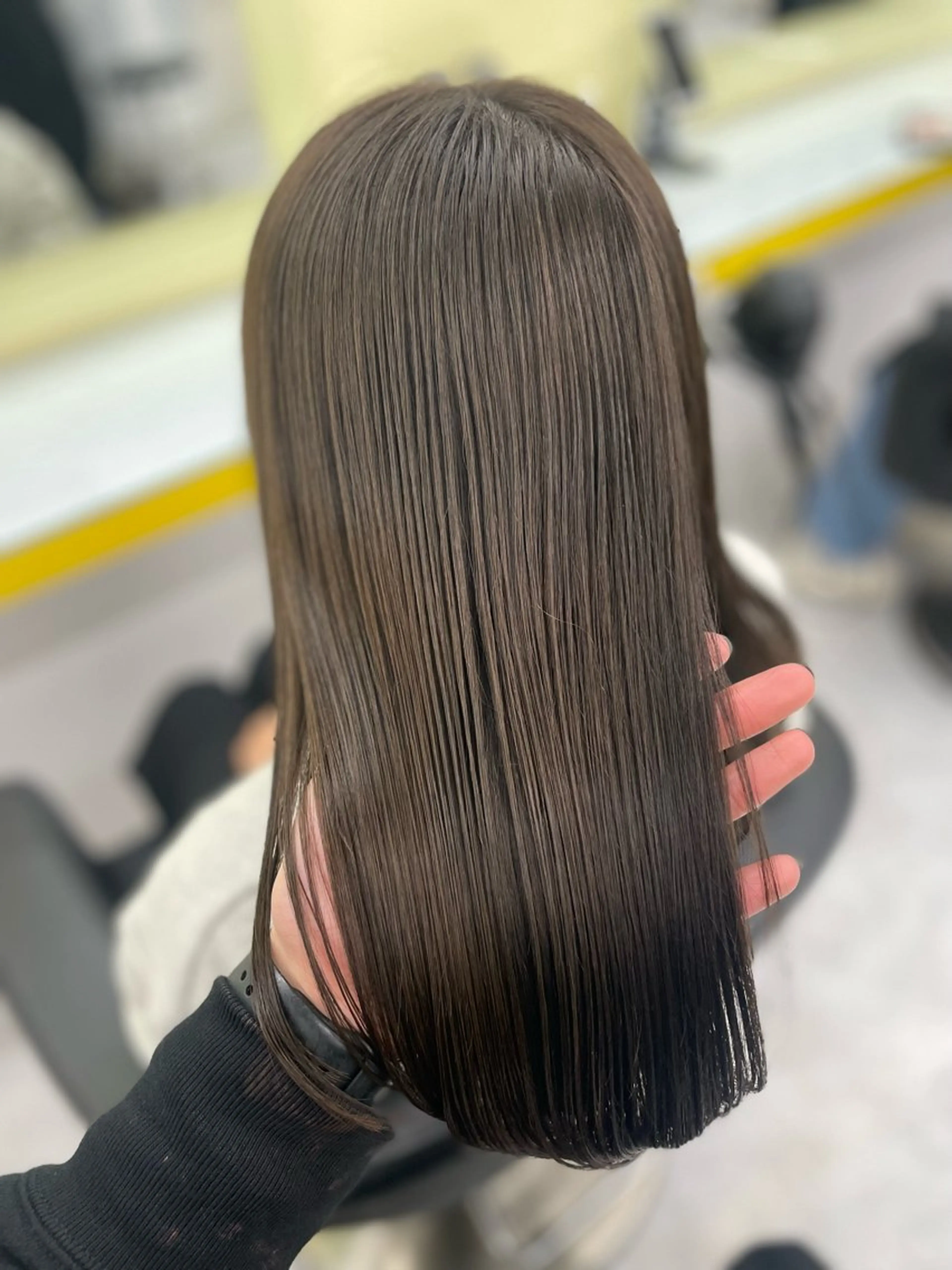 セミロング カラー ヘアアレンジ ヘアカラー トリートメント ヘアセット ☁️透明感✖️ トレンド☁️りくのヘアスタイル