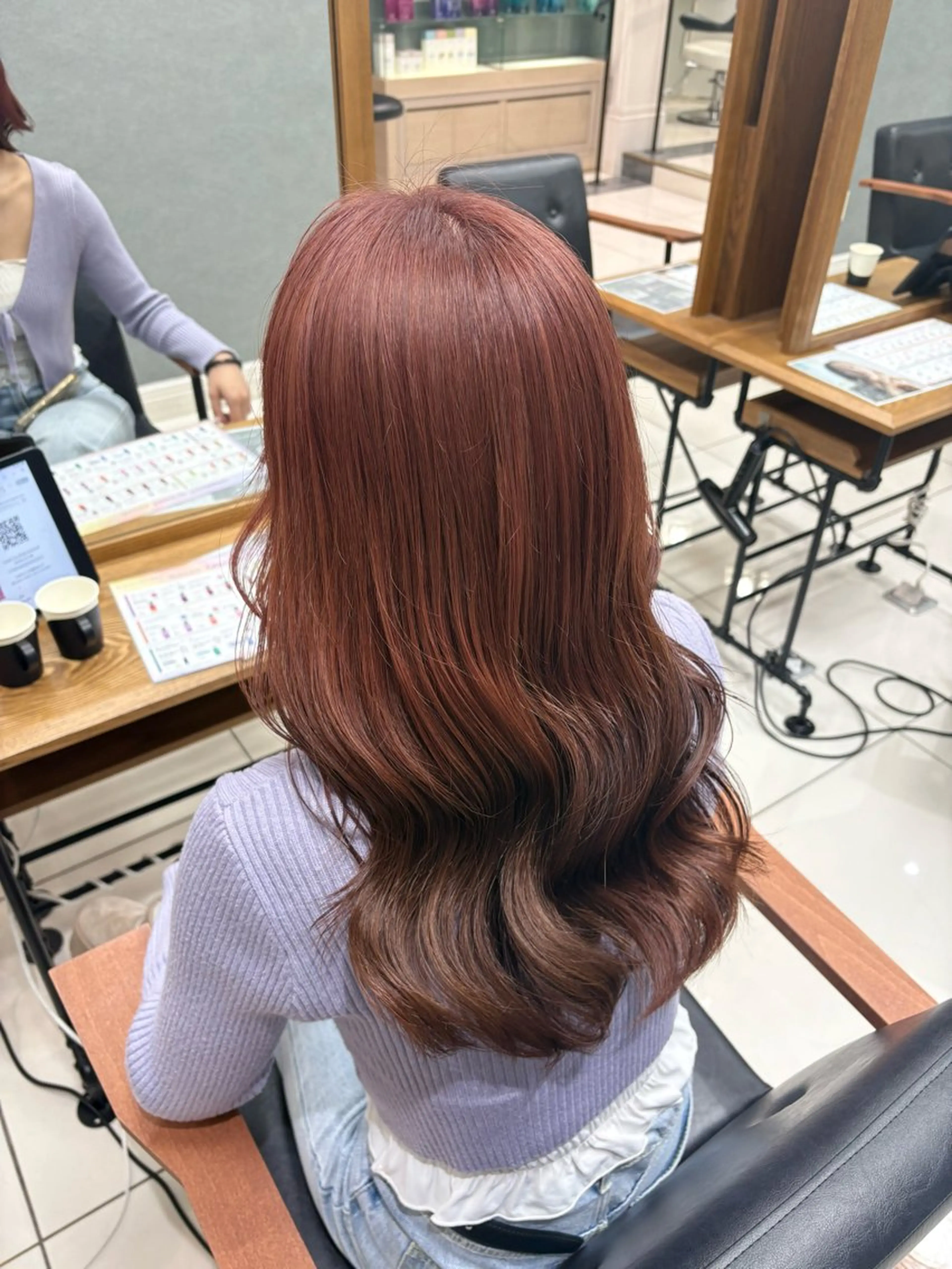 ロング オレンジブラウン ブリーチ🫧艶カラー レイヤー韓国ヘアのヘアスタイル