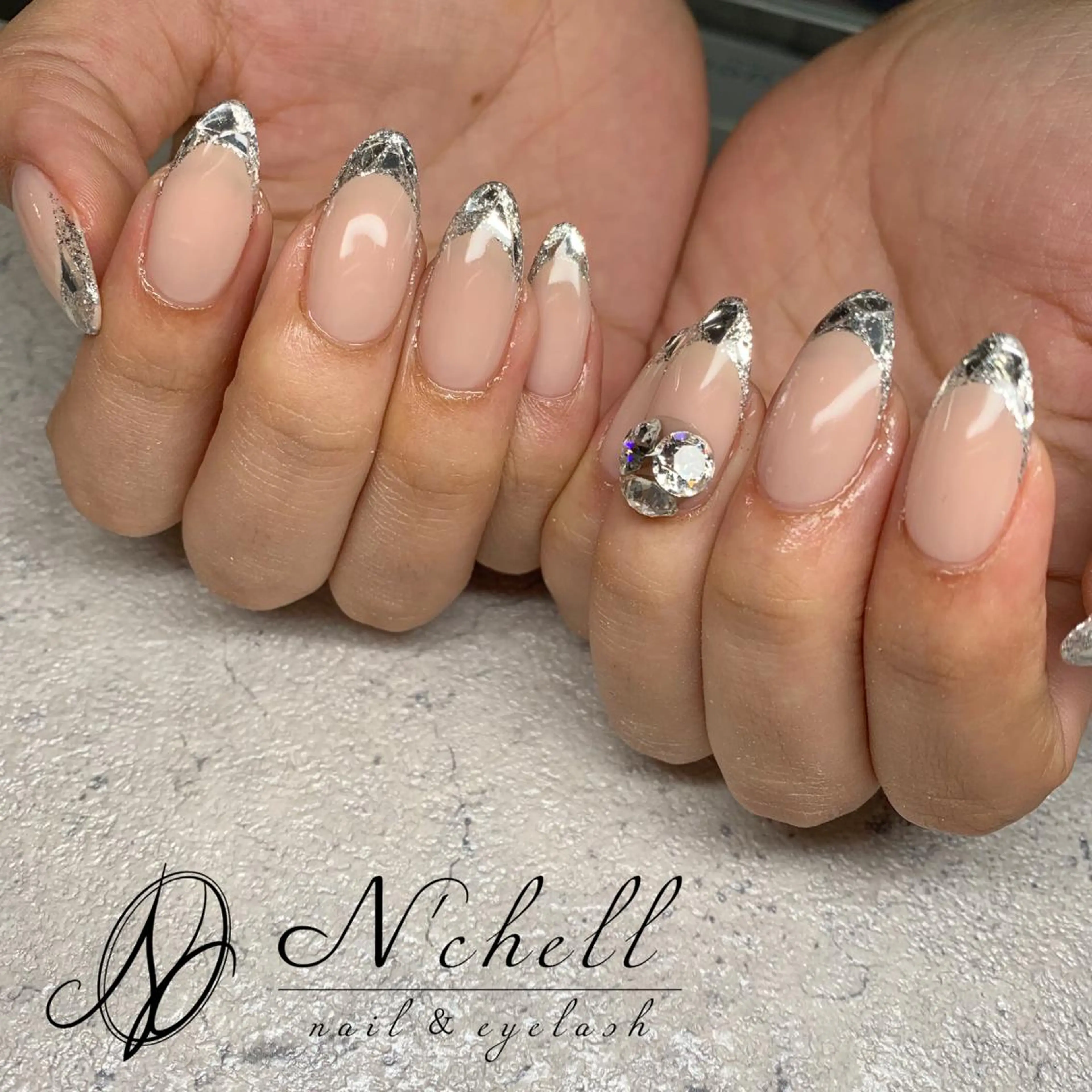 ネイル フレンチネイル ガラスフレンチ ハンドネイル Nailist Minekiのネイルデザイン