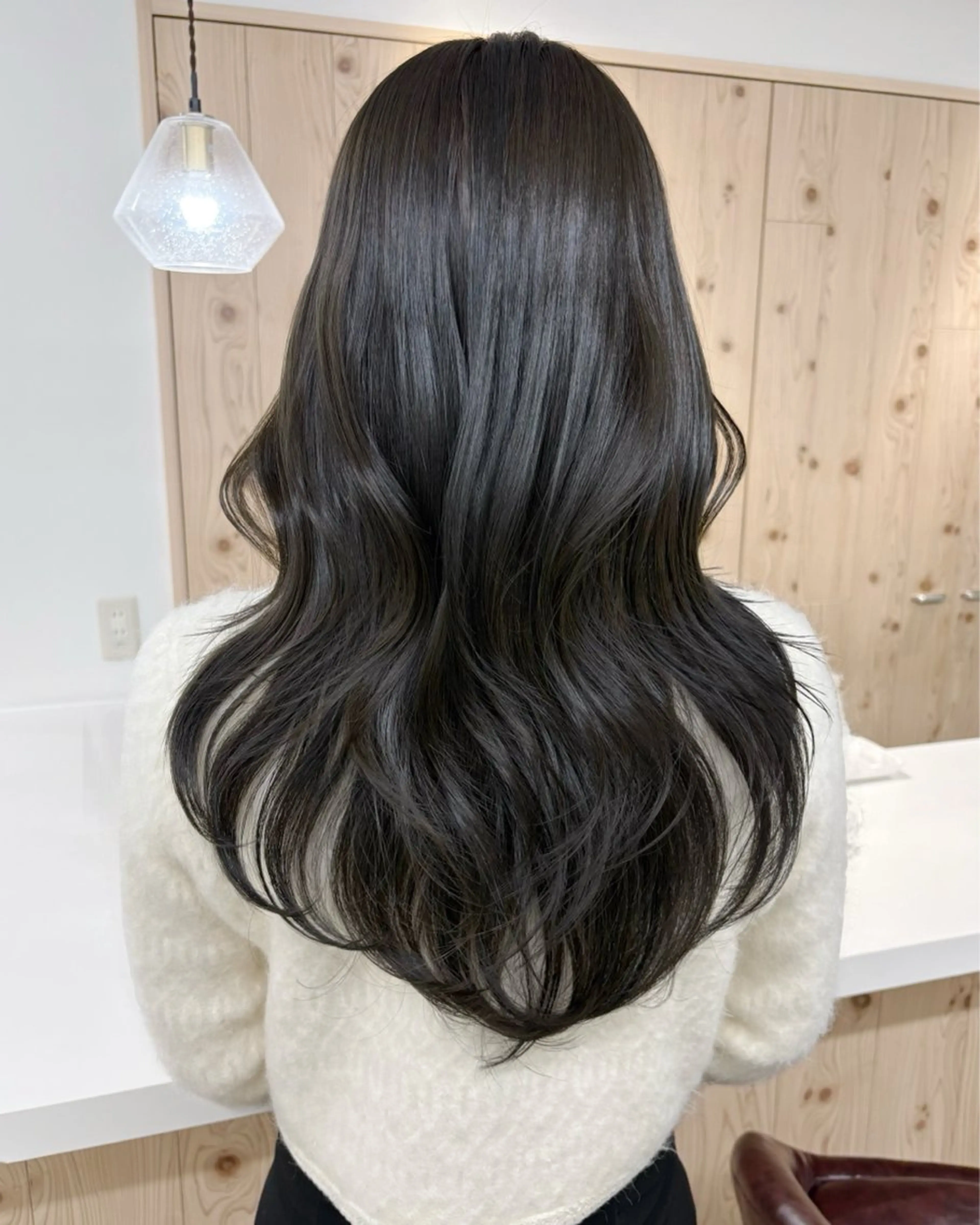 ミディアム カラー カット ヘアカラー トリートメント ヘアセット 新宿/韓国ヘア/ 髪質改善ストレートのヘアスタイル