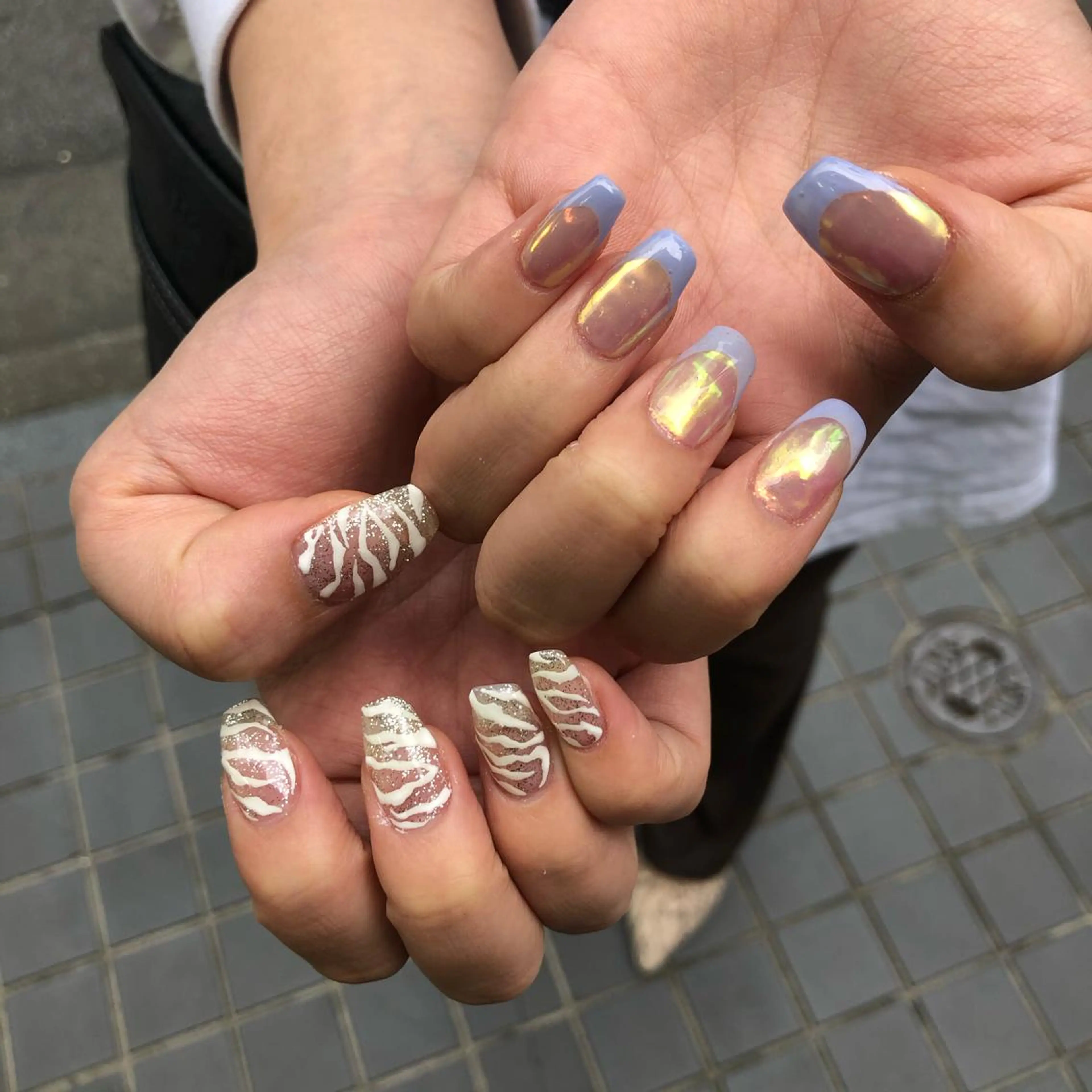 ネイル ハンドネイル 河野 弥月のネイルデザイン