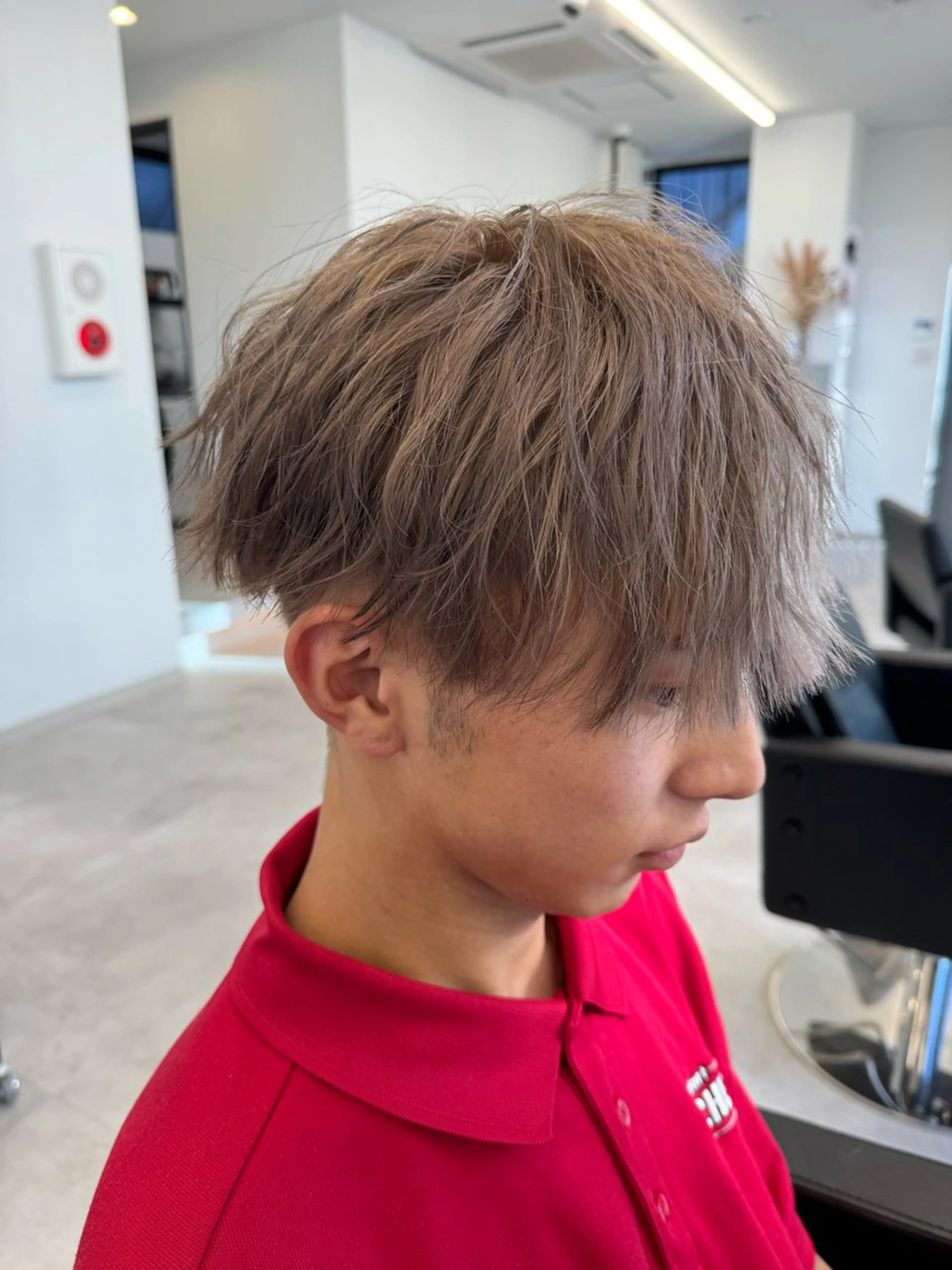 カラー メンズ メンズブリーチ ブリーチ グレージュ ミルクティーグレージュ カット ヘアカラー エクステ/透明感 韓国ヘア/KENTAのヘアスタイル