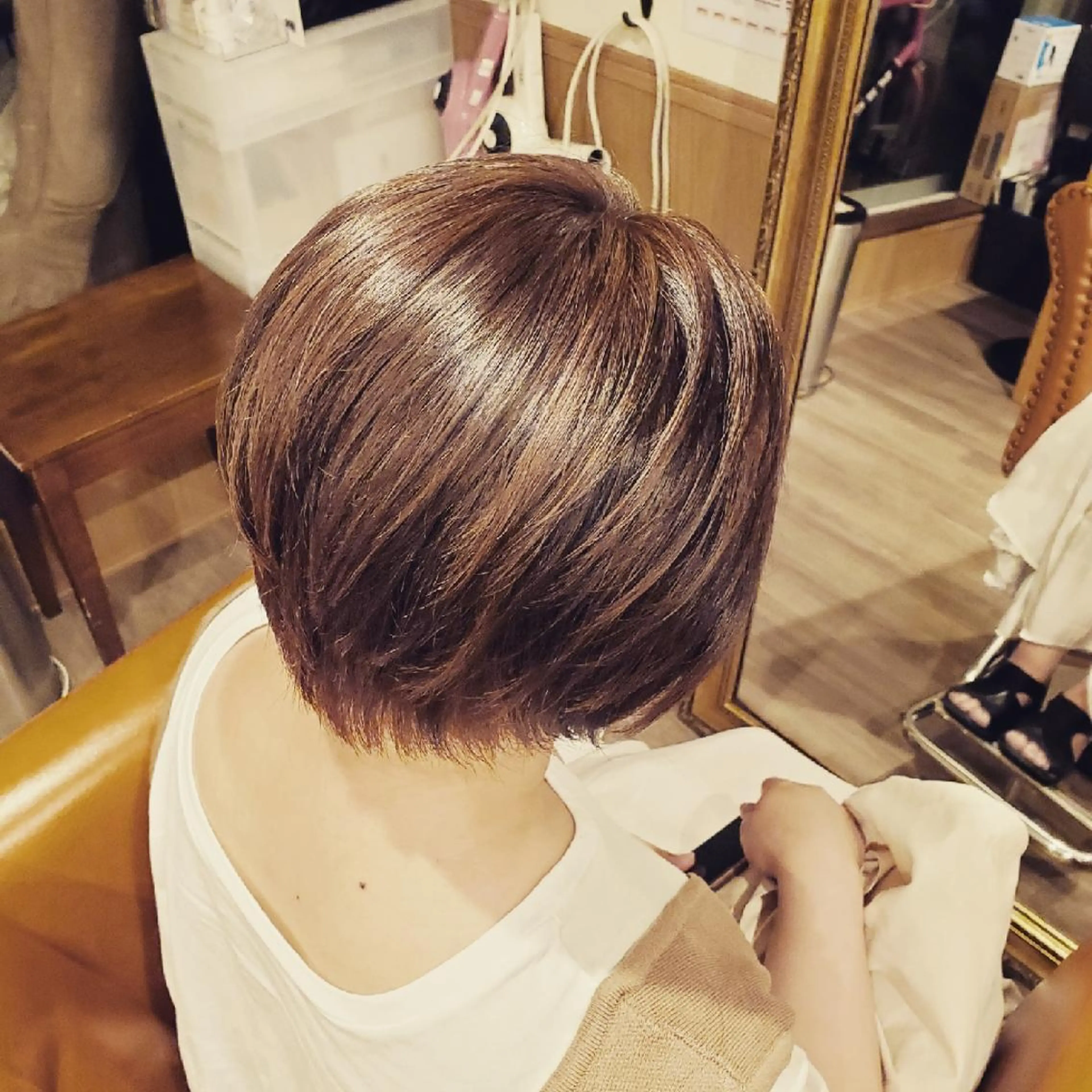 ショート カラー アディクシーカラー ブリーチ イルミナカラー 外国人風カラー トリートメント ヘアカラー spa hair ark 富井直美のヘアスタイル