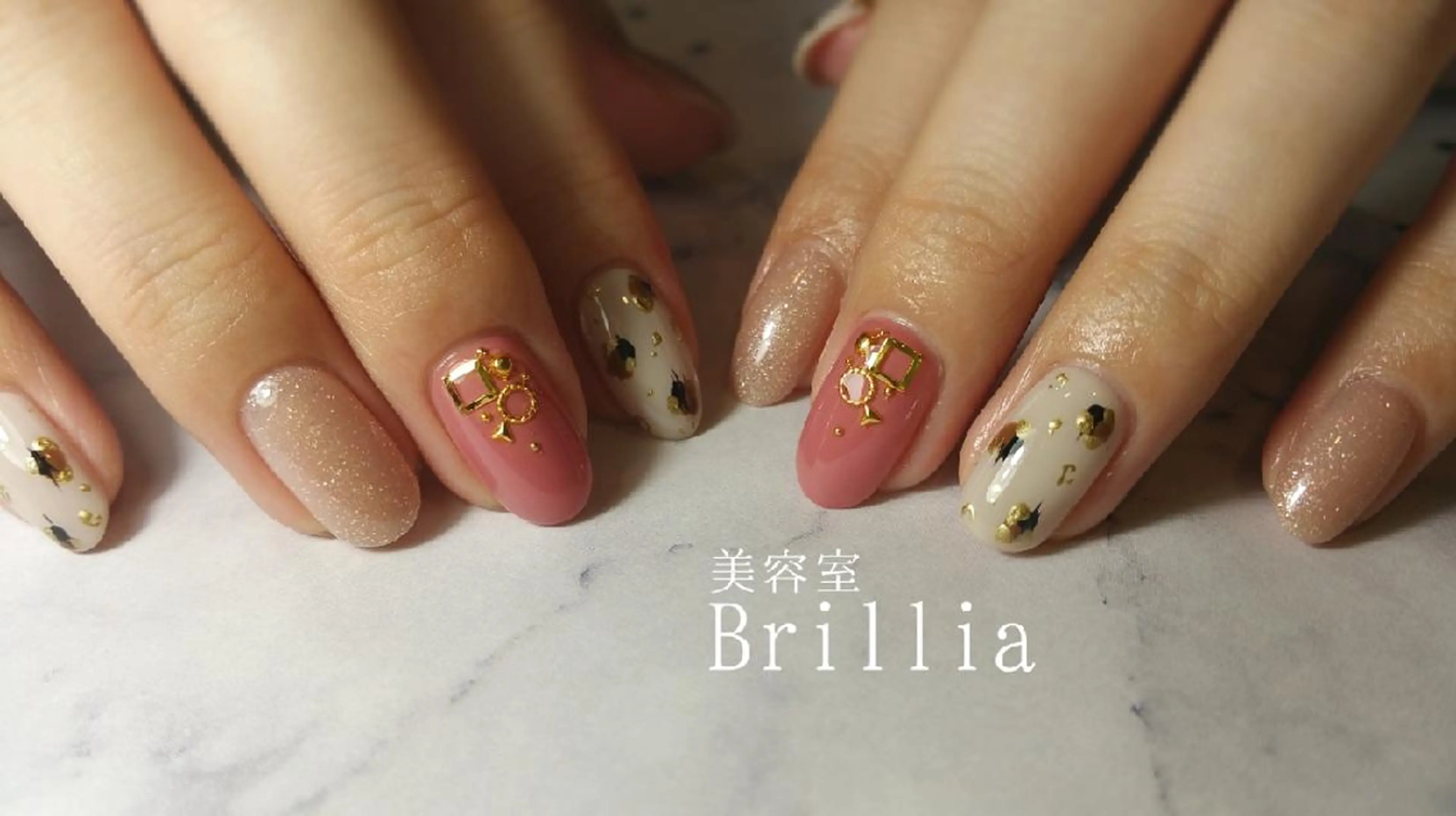 ネイル ハンドネイル 柴田 彩のネイルデザイン