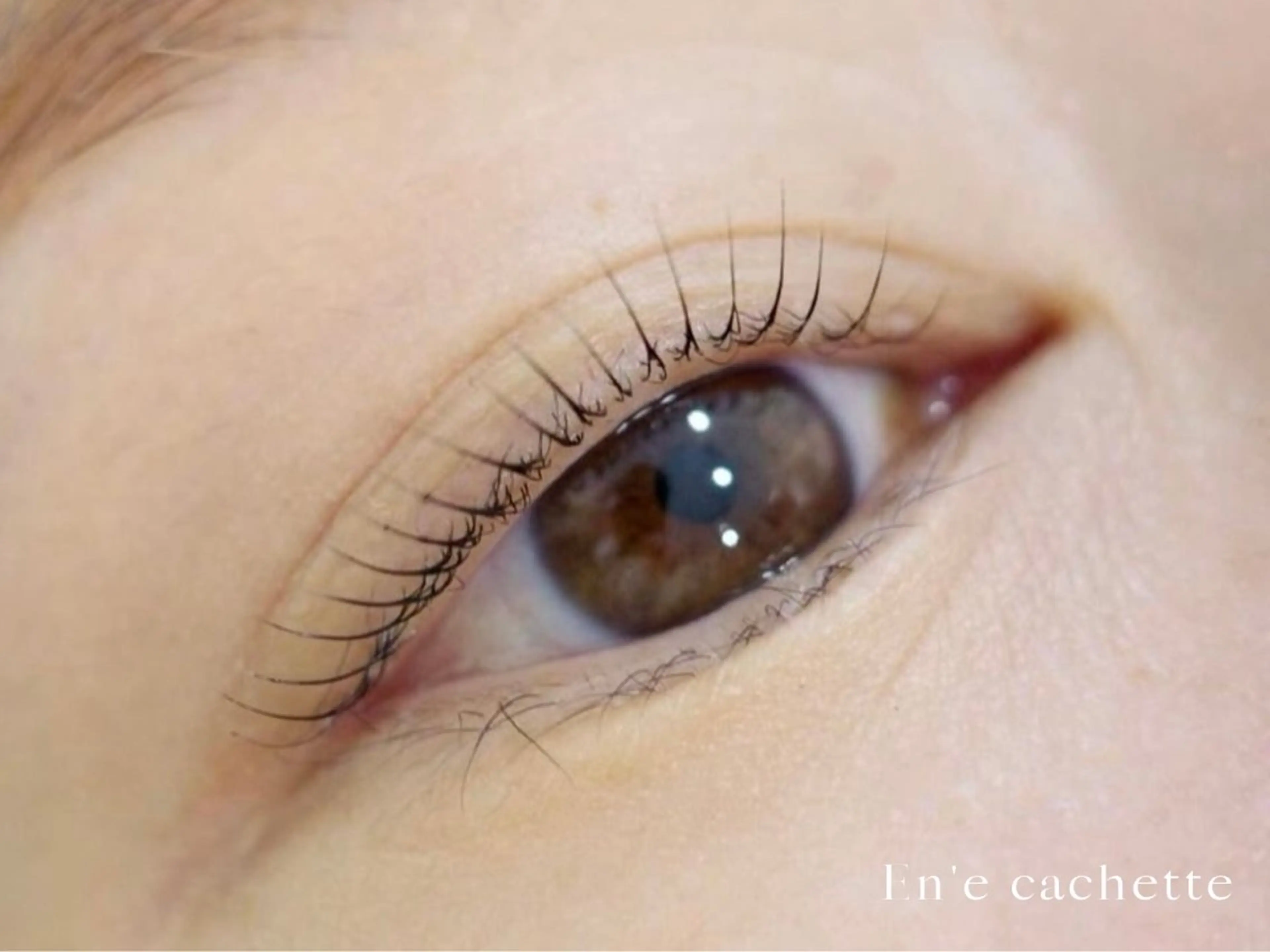 マツエク・マツパ En'e cachetteのマツエク・マツパデザイン