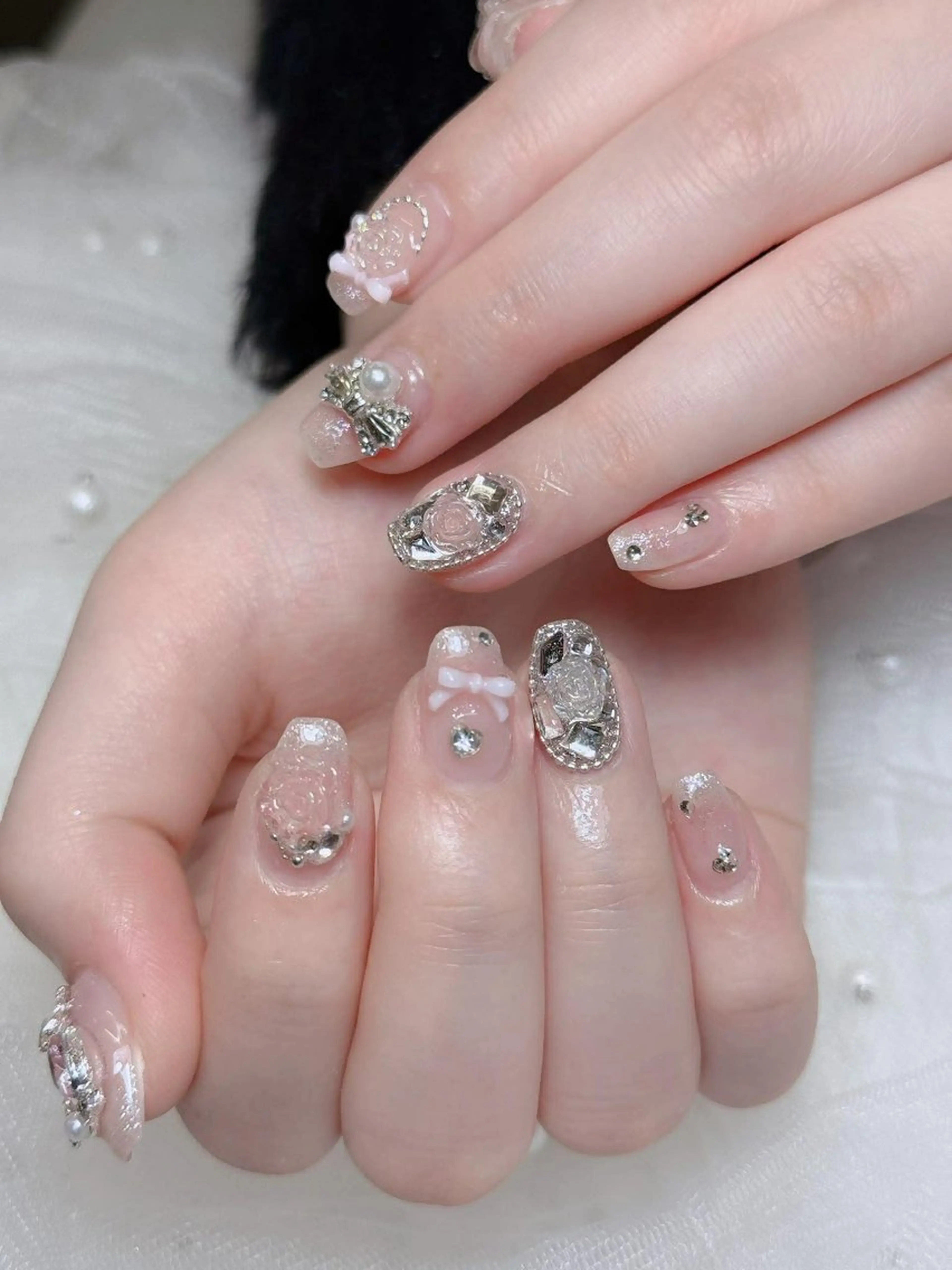 ネイル オーロラネイル チークネイル 長さ出し フレンチネイル ハロウィン ハンドネイル Lumi Nail 新大久保3‘のネイルデザイン