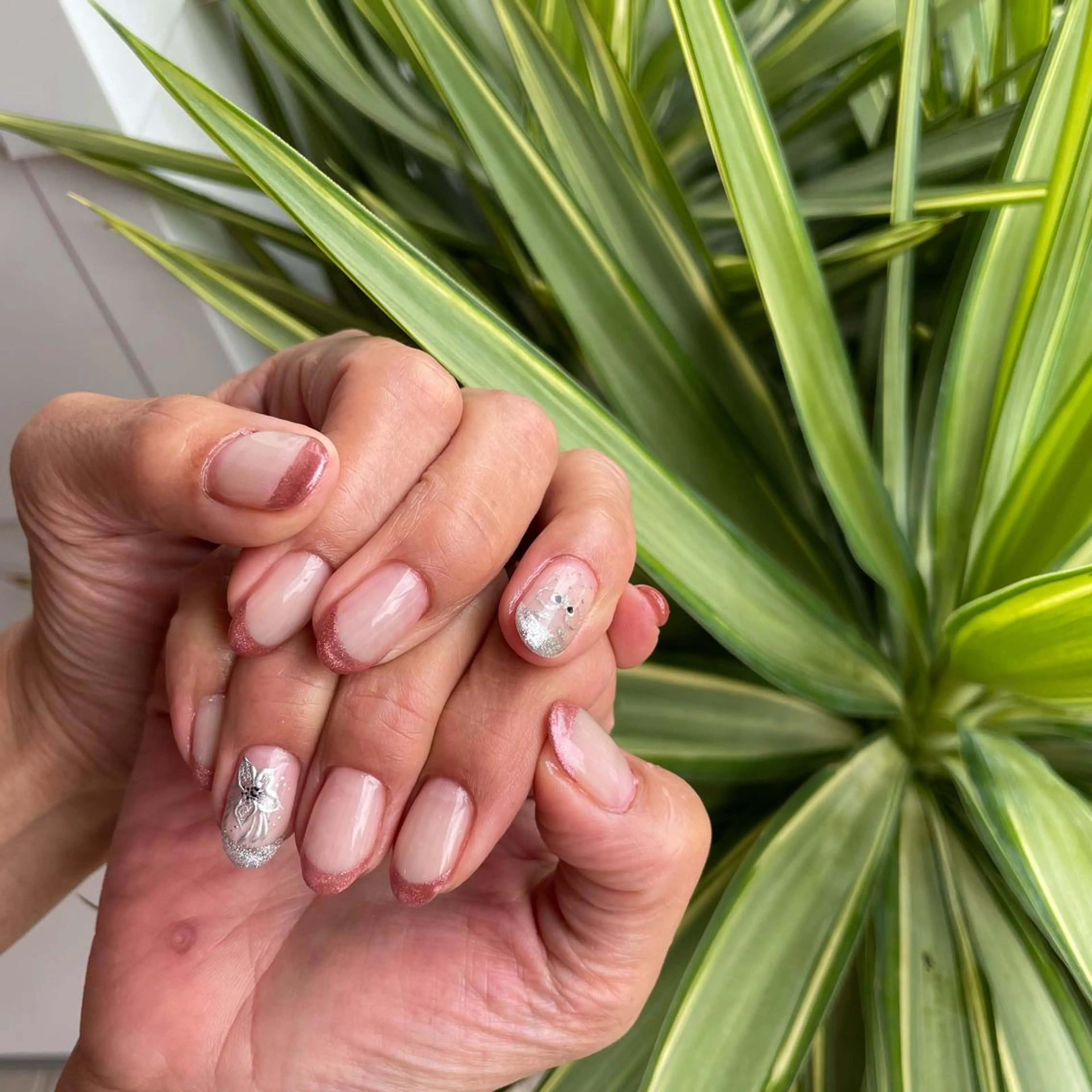 ネイル es nailのネイルデザイン