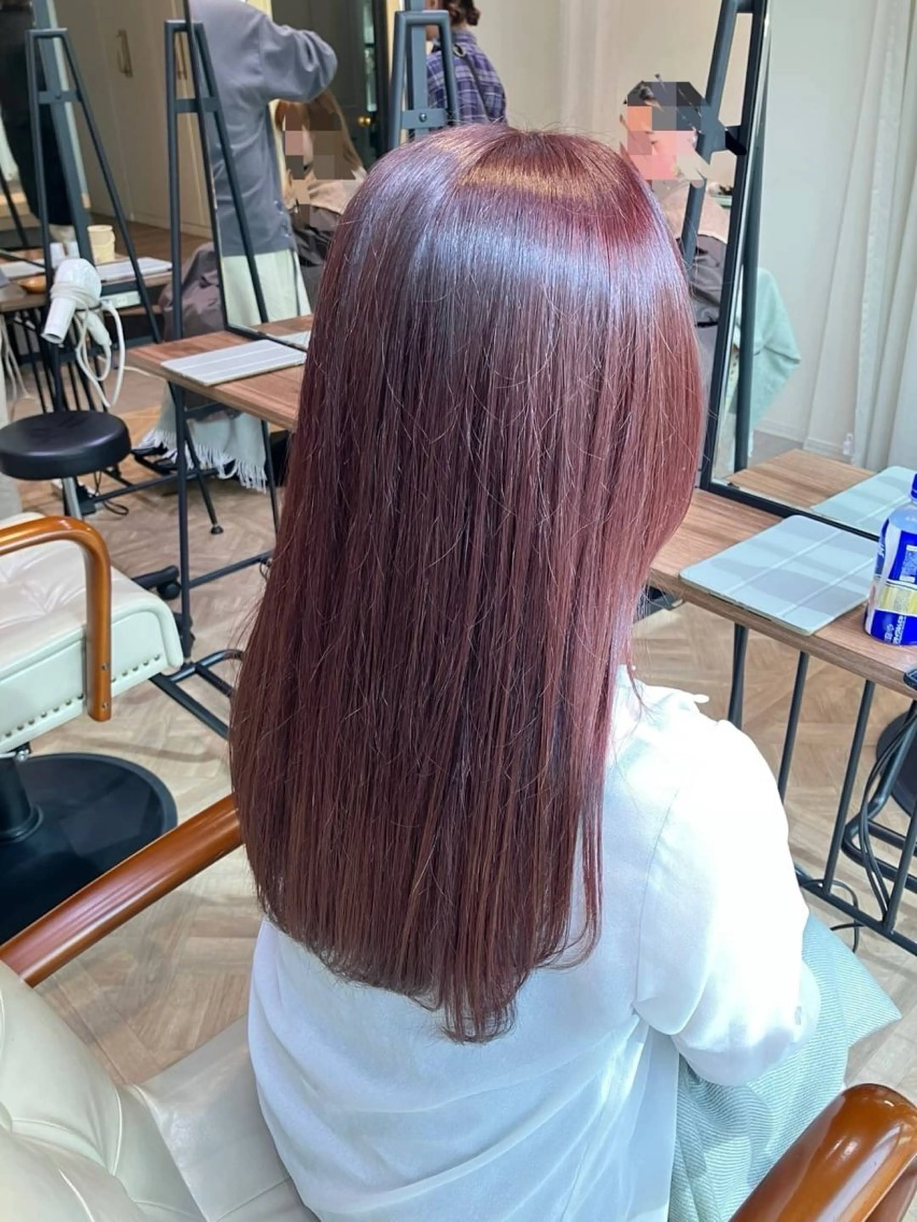 カラー カット ヘアカラー 荻原 心愛のヘアスタイル