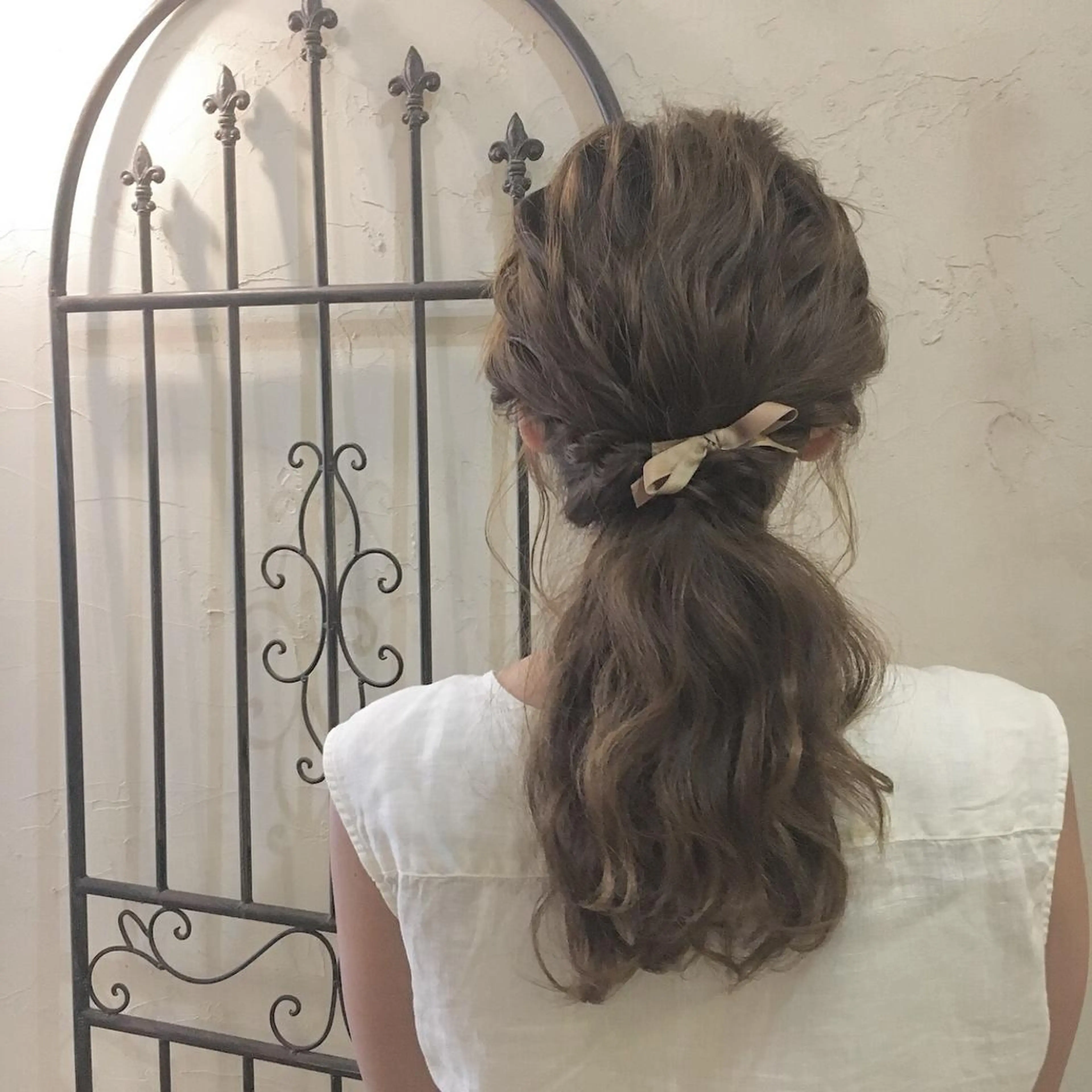 セミロング ヘアアレンジ LoRE hair 四条河原町 西尾友里のヘアスタイル