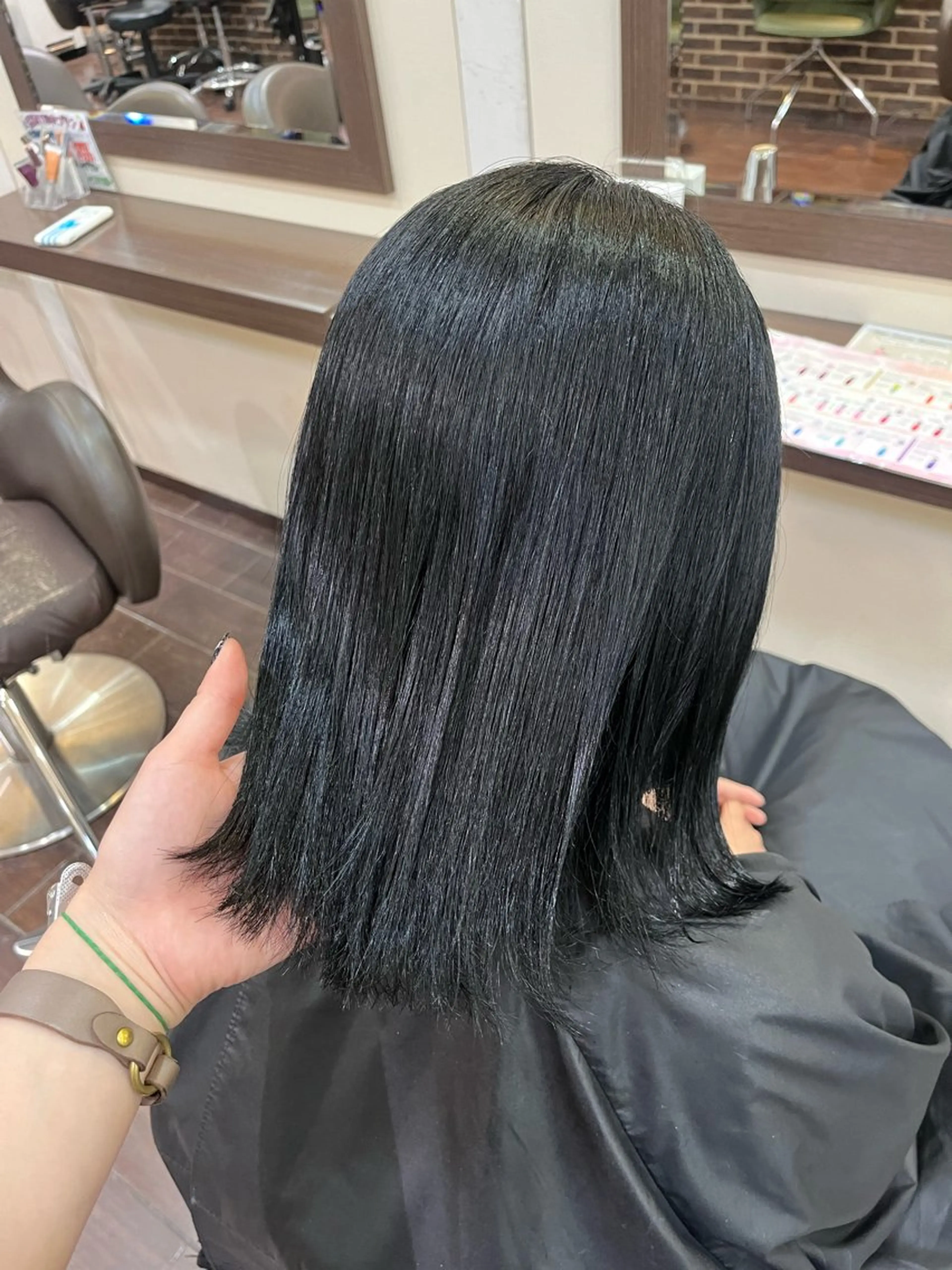 セミロング 縮毛矯正 酸性ストレート 🤍🎀honokaのヘアスタイル