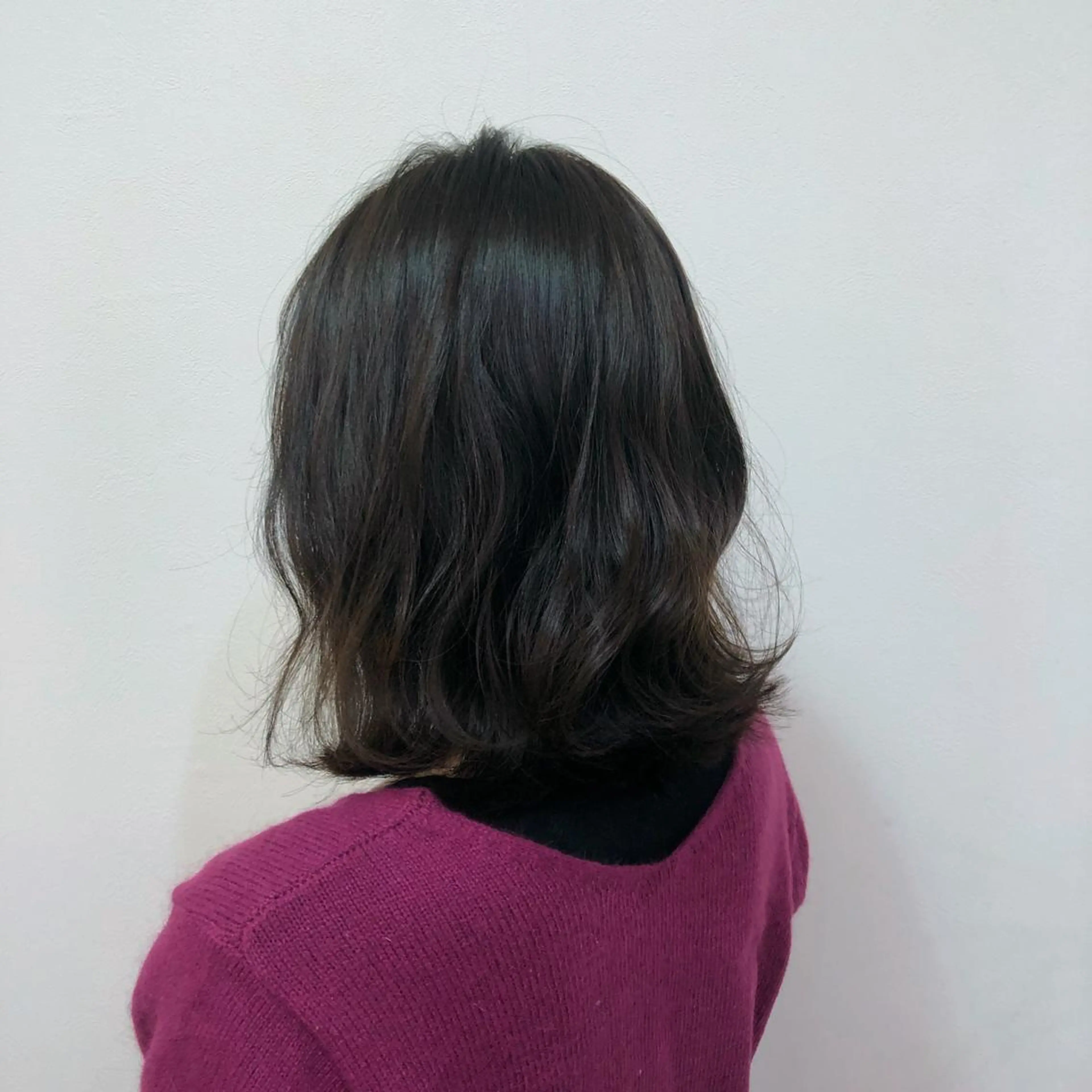 ミディアム カラー アッシュ カット ヘアカラー トリートメント 酸性縮毛矯正🧴韓国 レイヤー/髪質改善のヘアスタイル