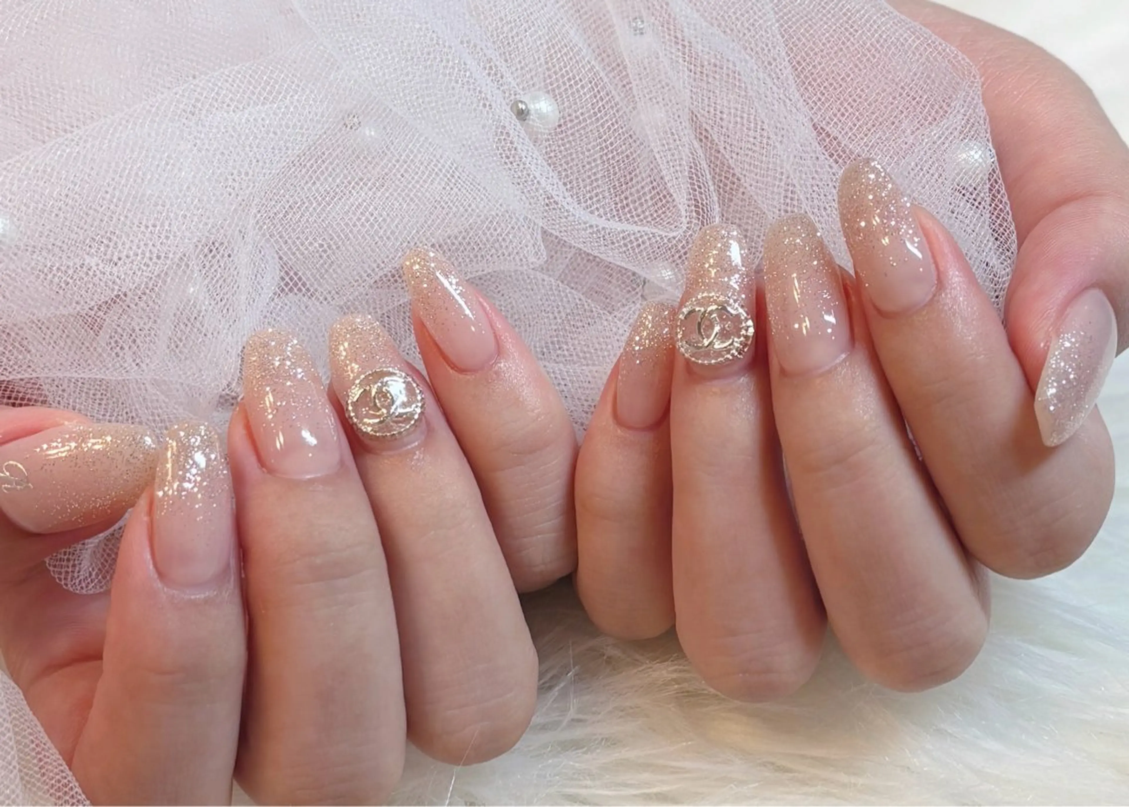 ネイル ハンドネイル le'a-レア-【ア イ×ネイル×眉】のネイルデザイン