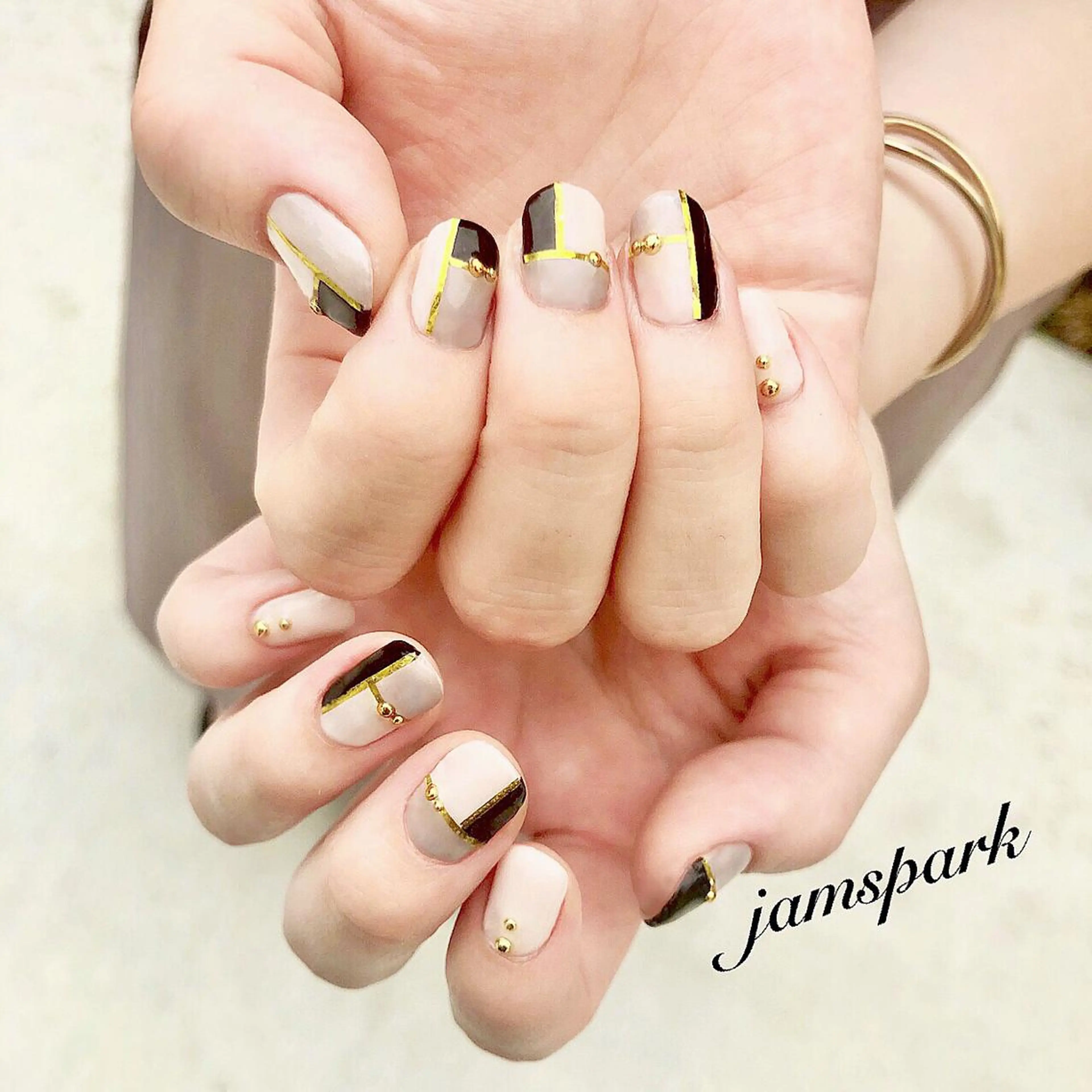 ネイル アートネイル ニュアンスネイル オフィスネイル 春ネイル ハンドネイル jamspark ✨のネイルデザイン