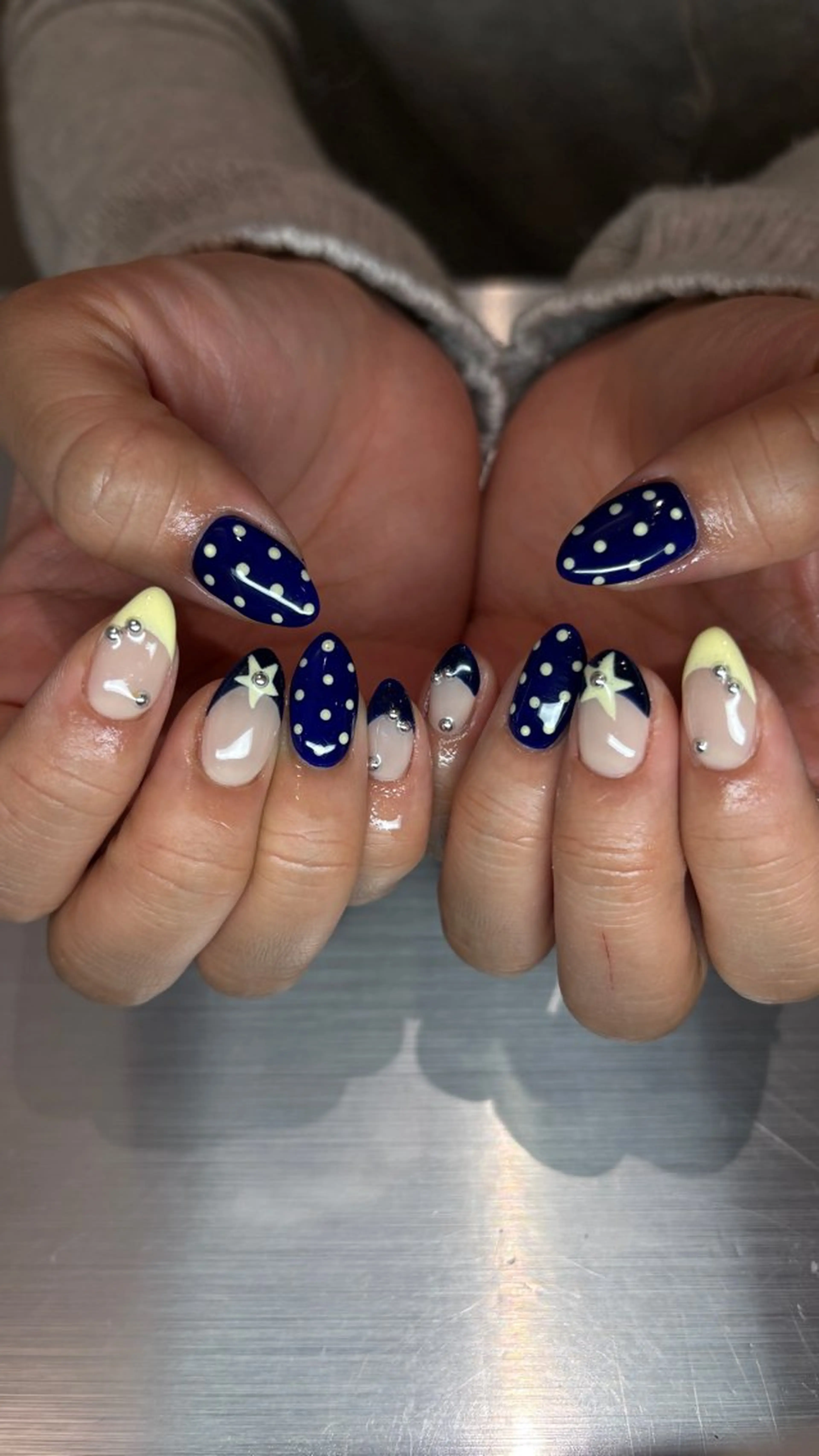 ネイル 👽個性派ネイル🎀 komachiのヘアスタイル