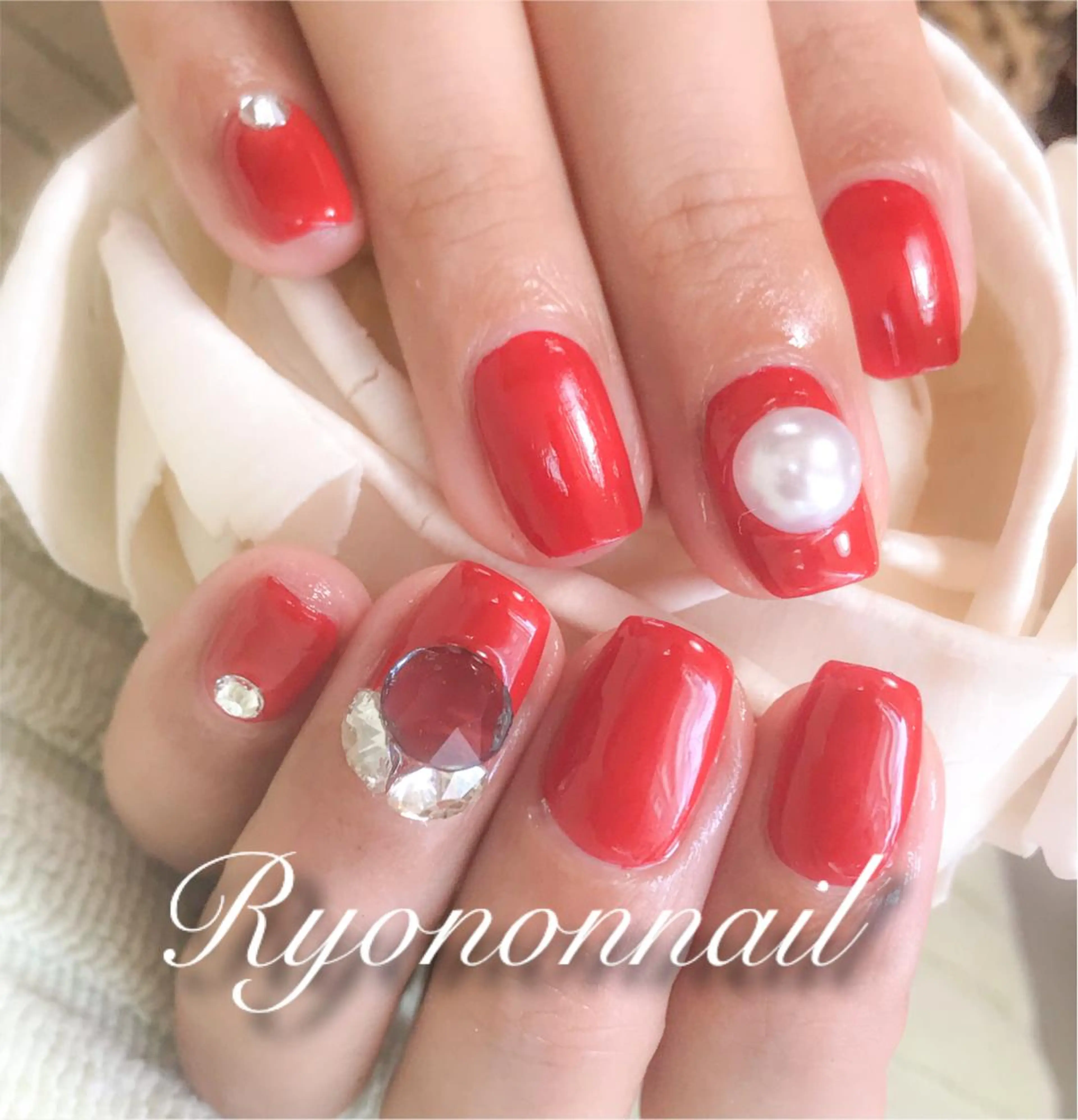 ネイル Ryononnail(リョノンネイル)所属・Ryononnail 上谷典子のネイルデザイン
