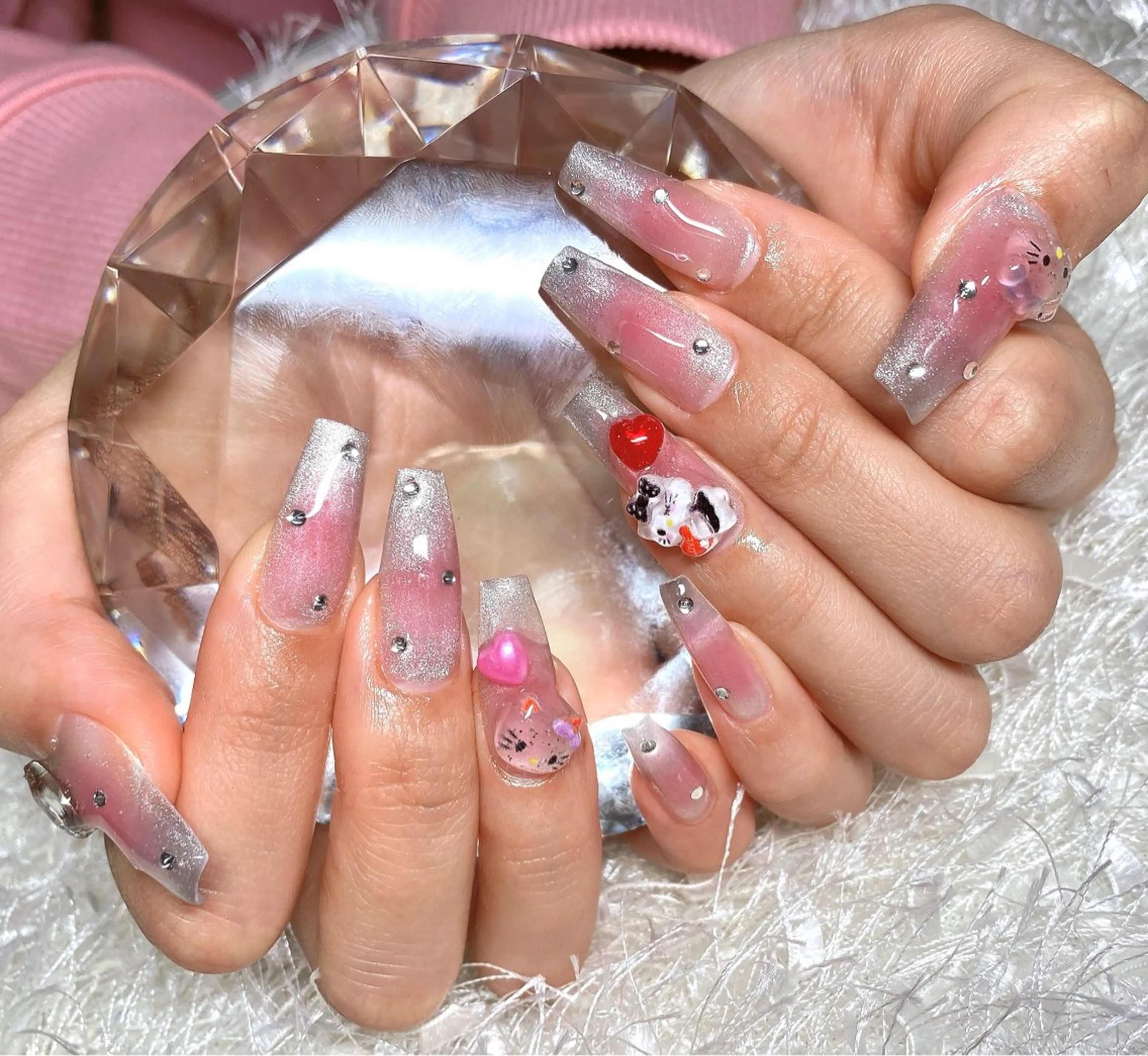 ネイル salon Dahlia所属・サロンダリア Naoのネイルデザイン