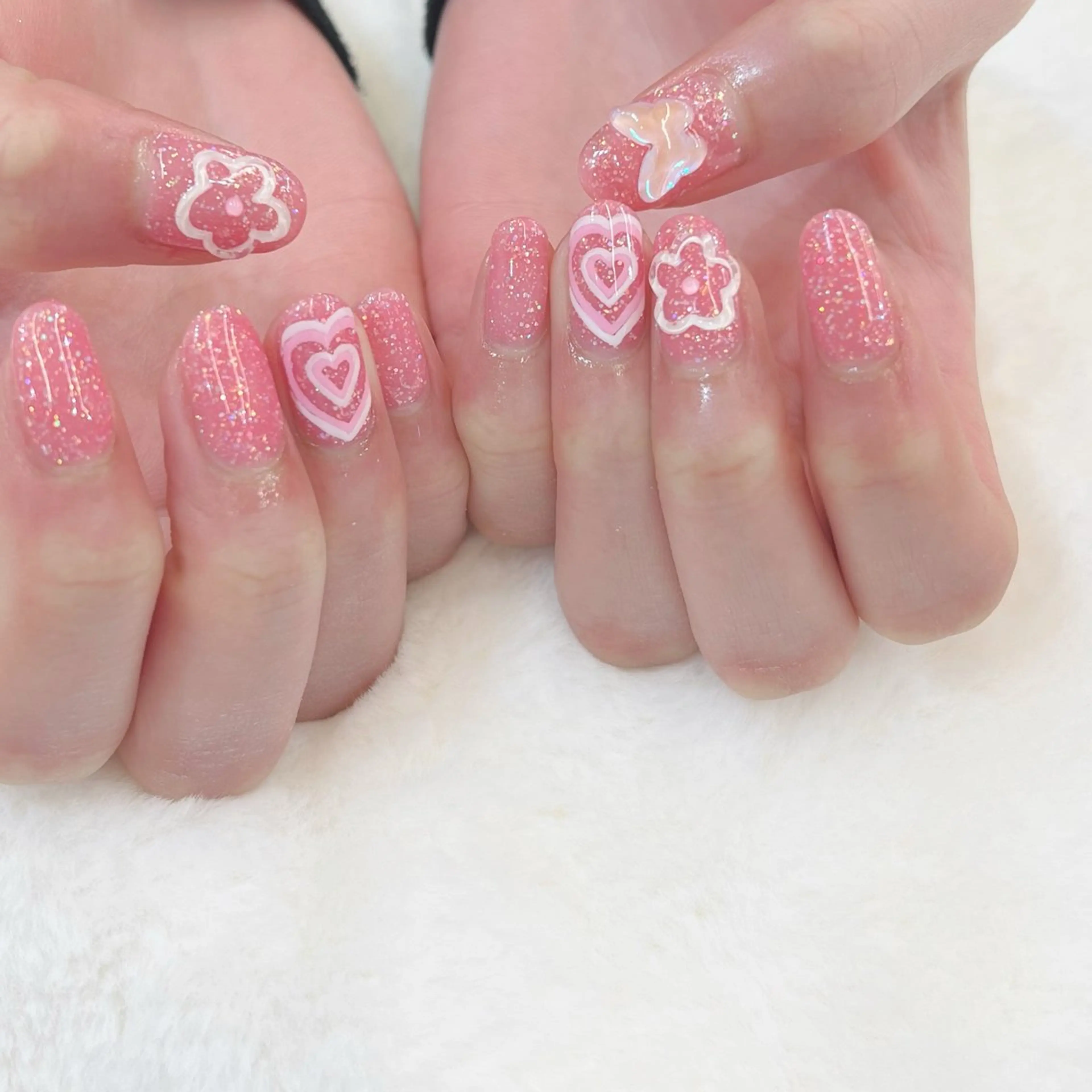 ネイル pool横浜所属・pool TSUKAMOTOのネイルデザイン