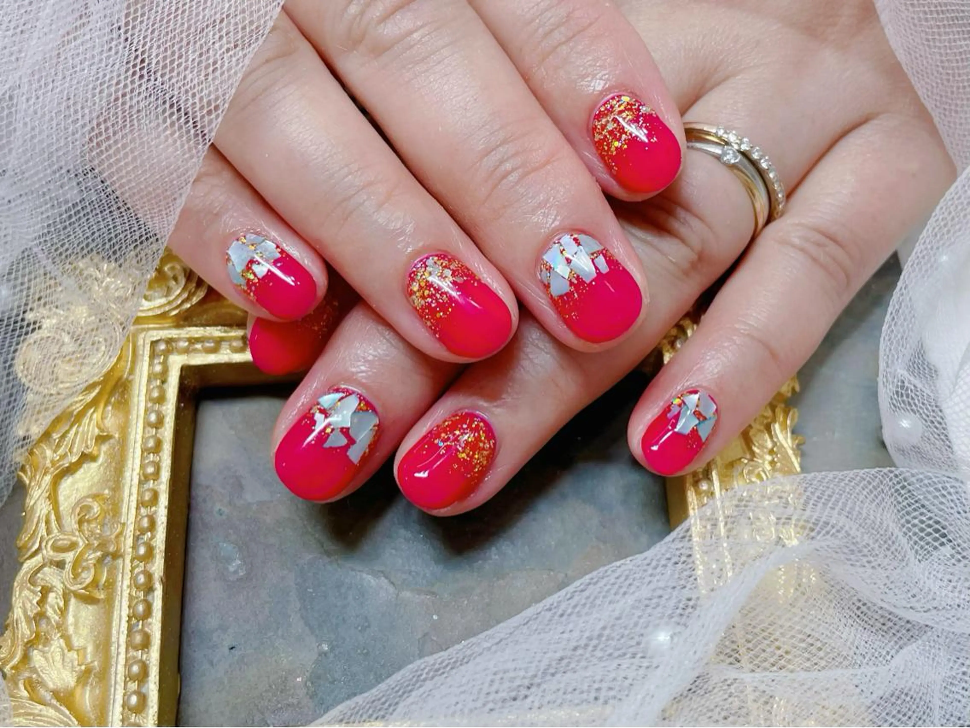 ネイル ハンドネイル マジックミラー所属・マジック ミラーのネイルデザイン