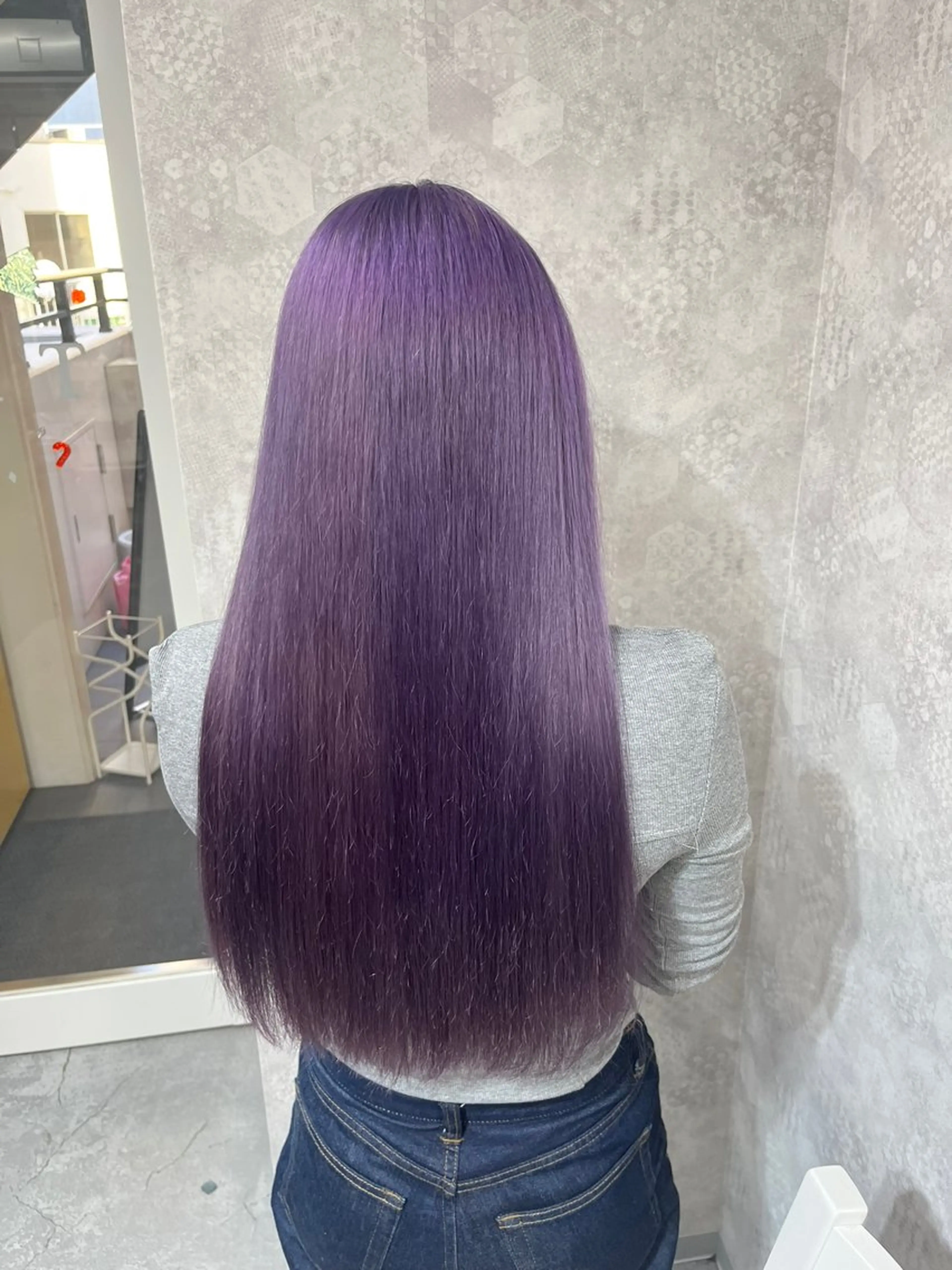 セミロング カラー ヘアカラー トリートメント 韓国レイヤーカット/ 儚げカラーチナツのヘアスタイル