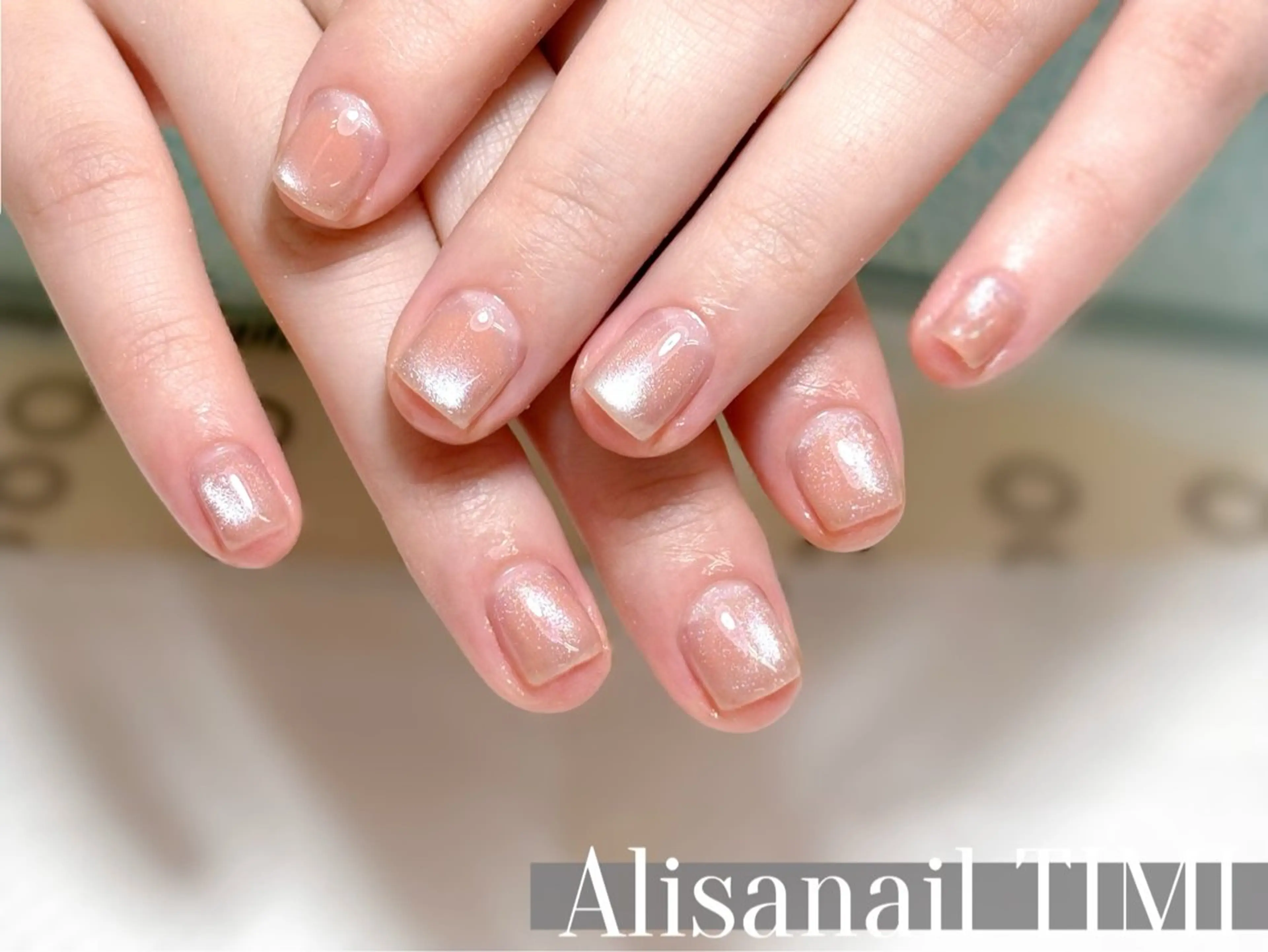 ネイル チークネイル マグネットネイル マグネットワンカラー ワンカラーネイル ハンドネイル Alisa nail Timiのネイルデザイン
