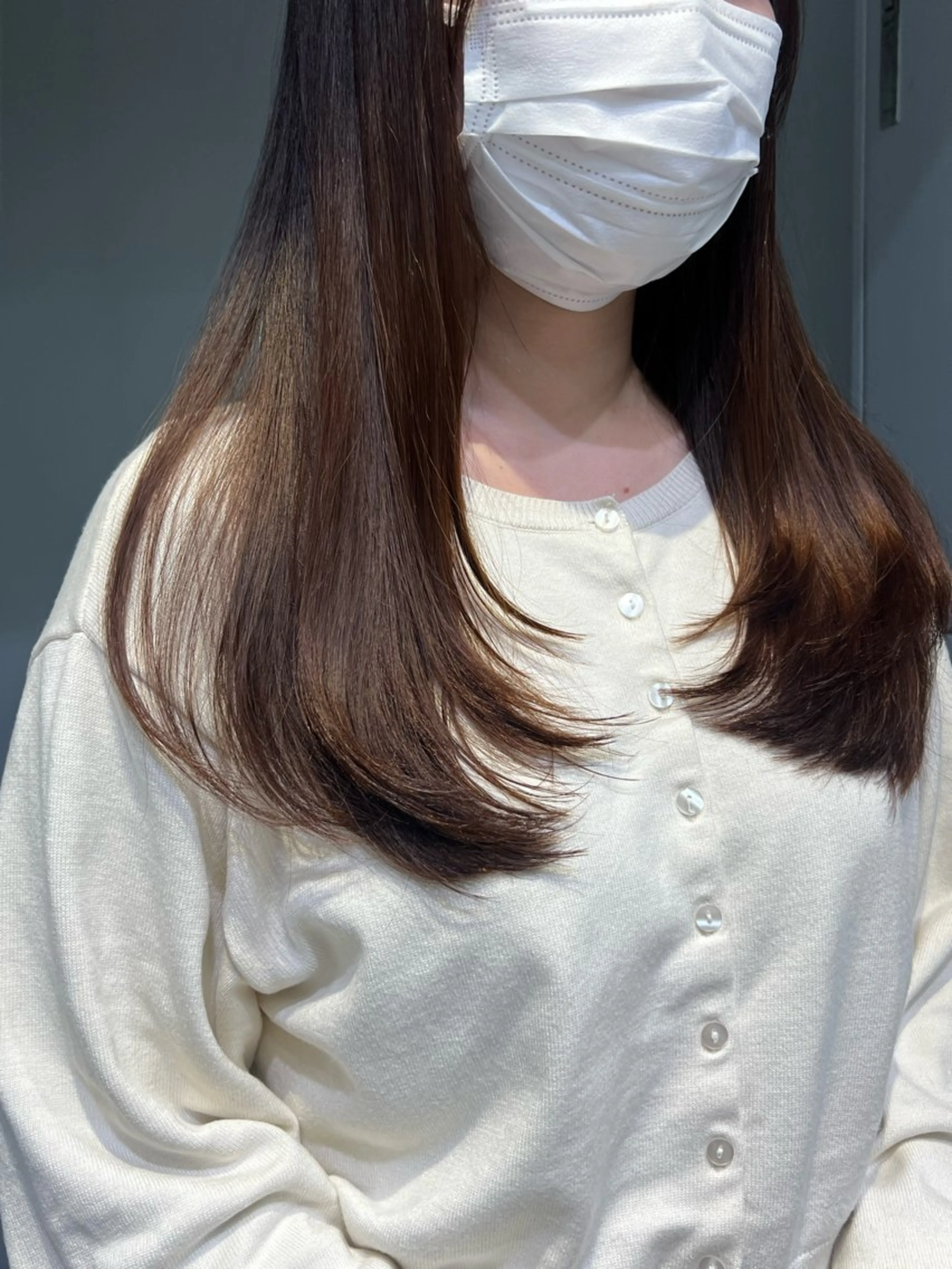 ロング レイヤーカット シミズ リホのヘアスタイル