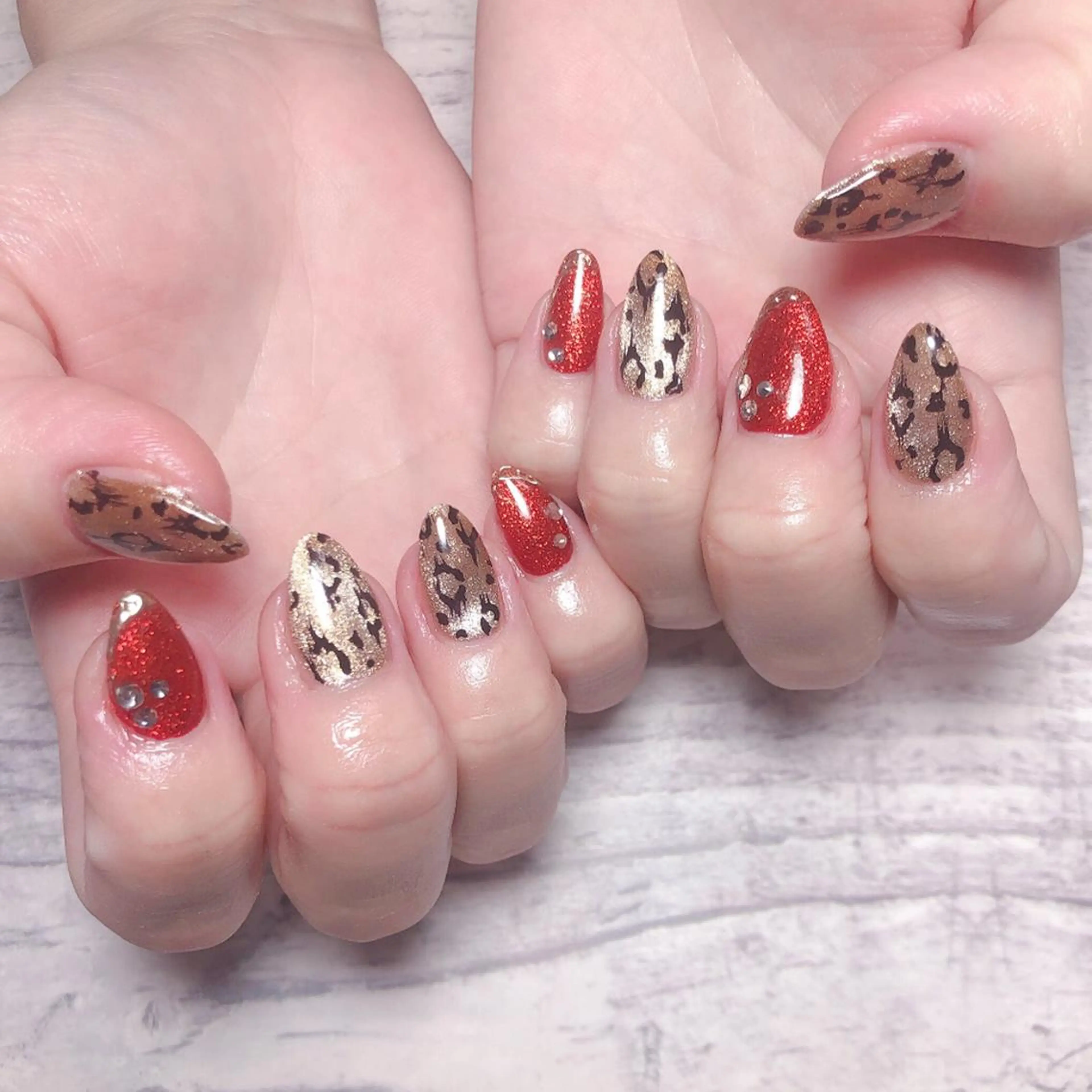 ネイル 個室ネイルサロンDolly  Girl〜ドーリーガール〜所属・DollyGirl KYOKOのネイルデザイン