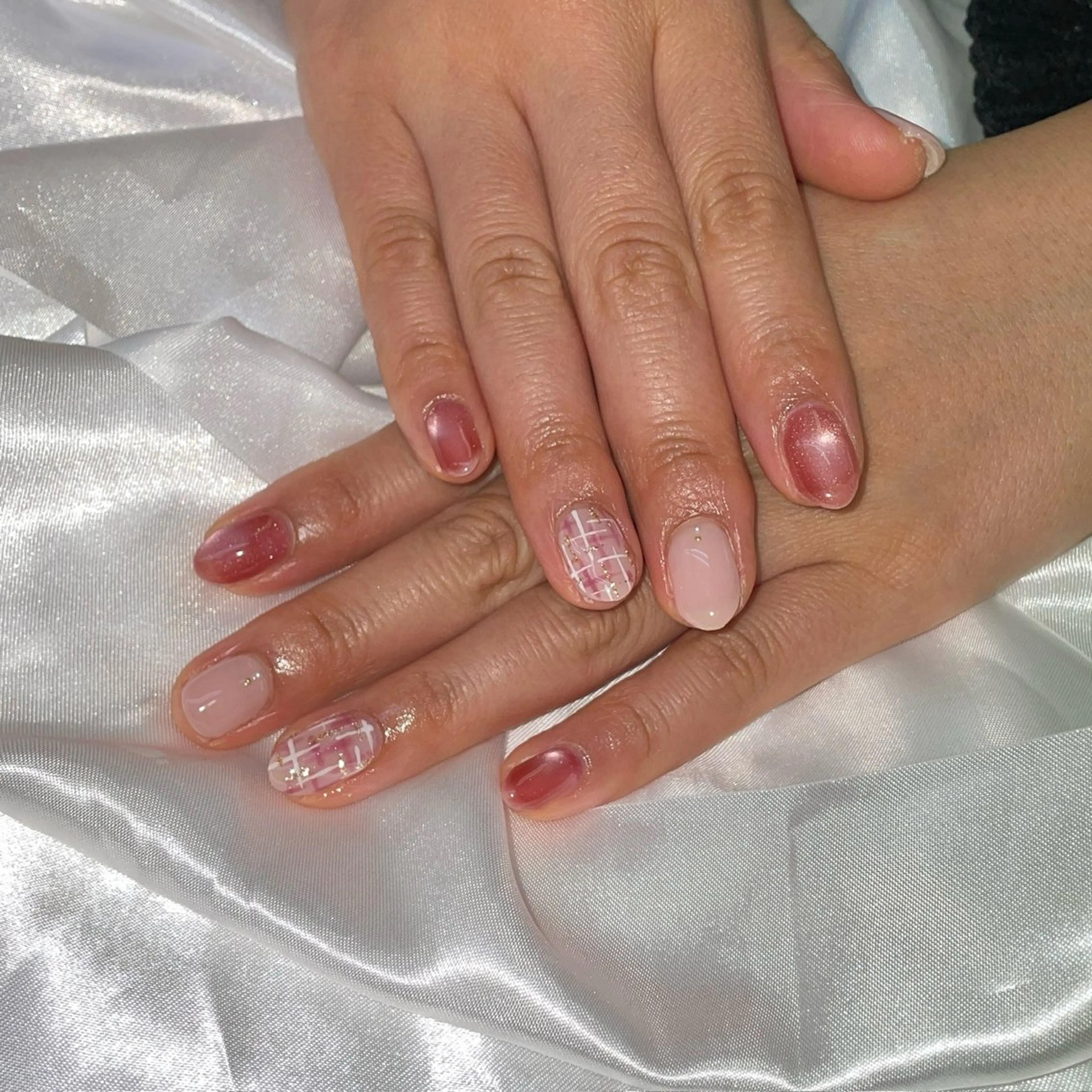 ネイル ピンク ハンドネイル Nail salon のらねこ所属・友井川 綾華のネイルデザイン