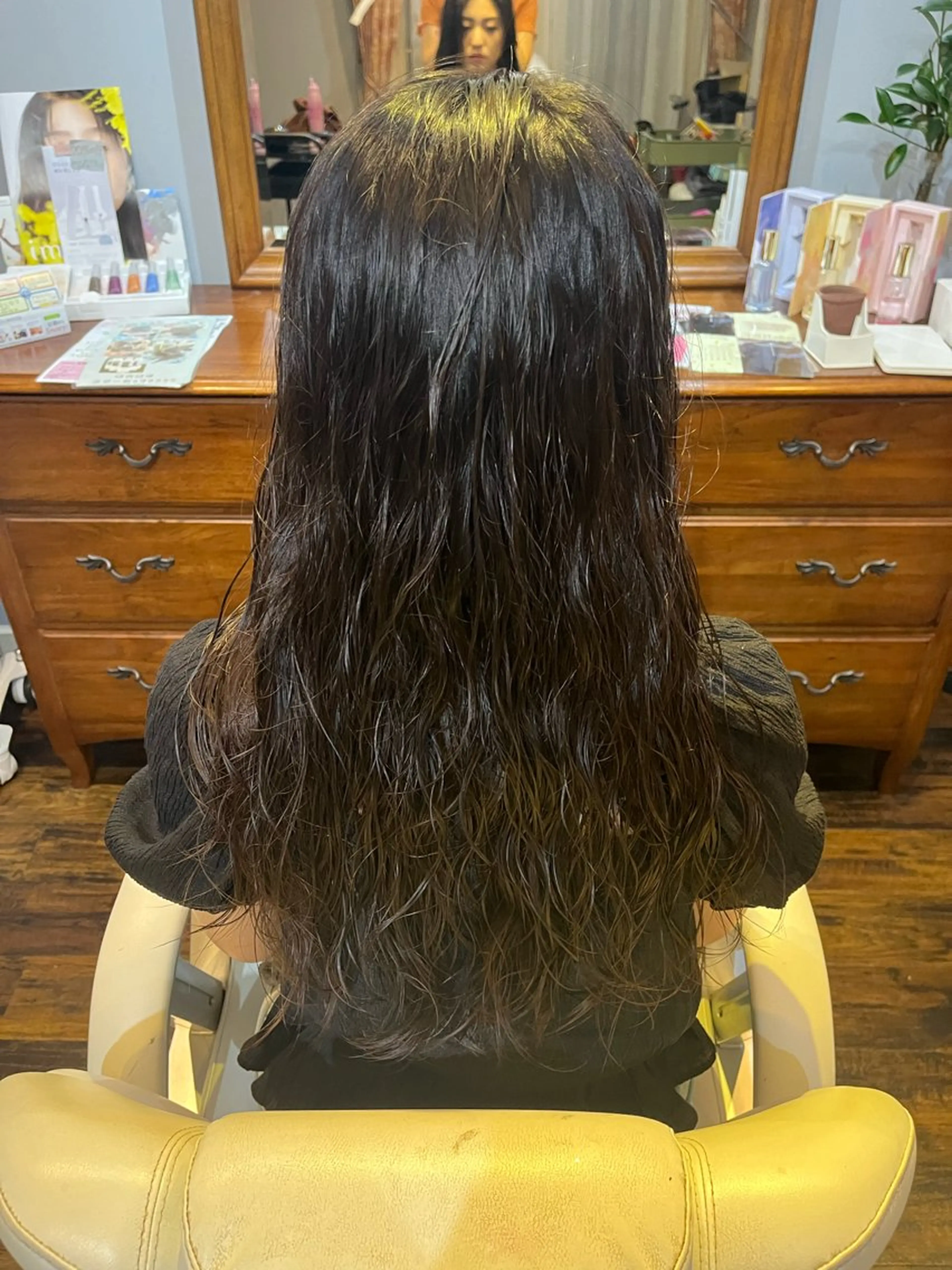 ロング パーマ ロング jam Creative Hair Design所属・【jam】横山 真優華のヘアスタイル