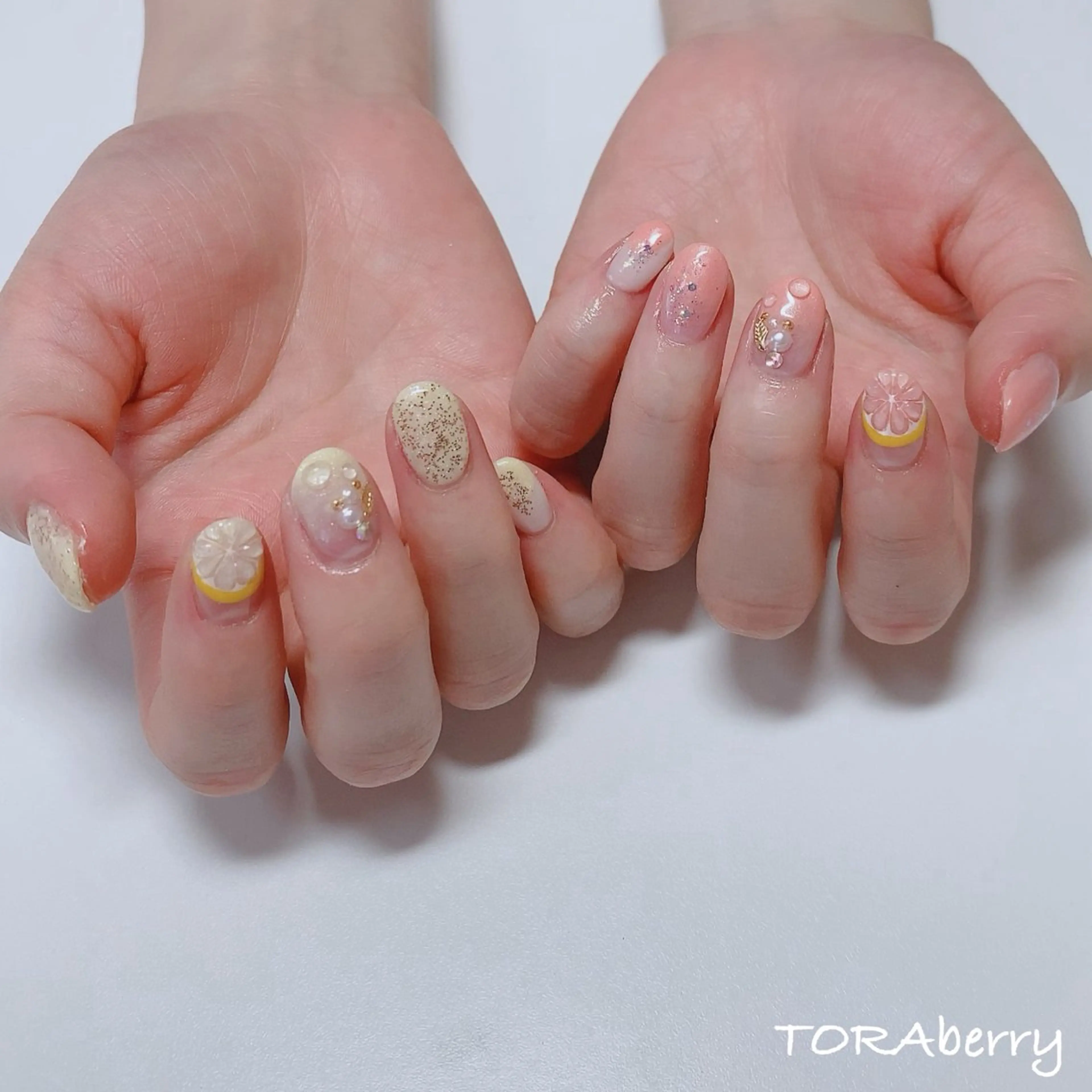 ネイル ハンドネイル ネイリスト なつみのネイルデザイン