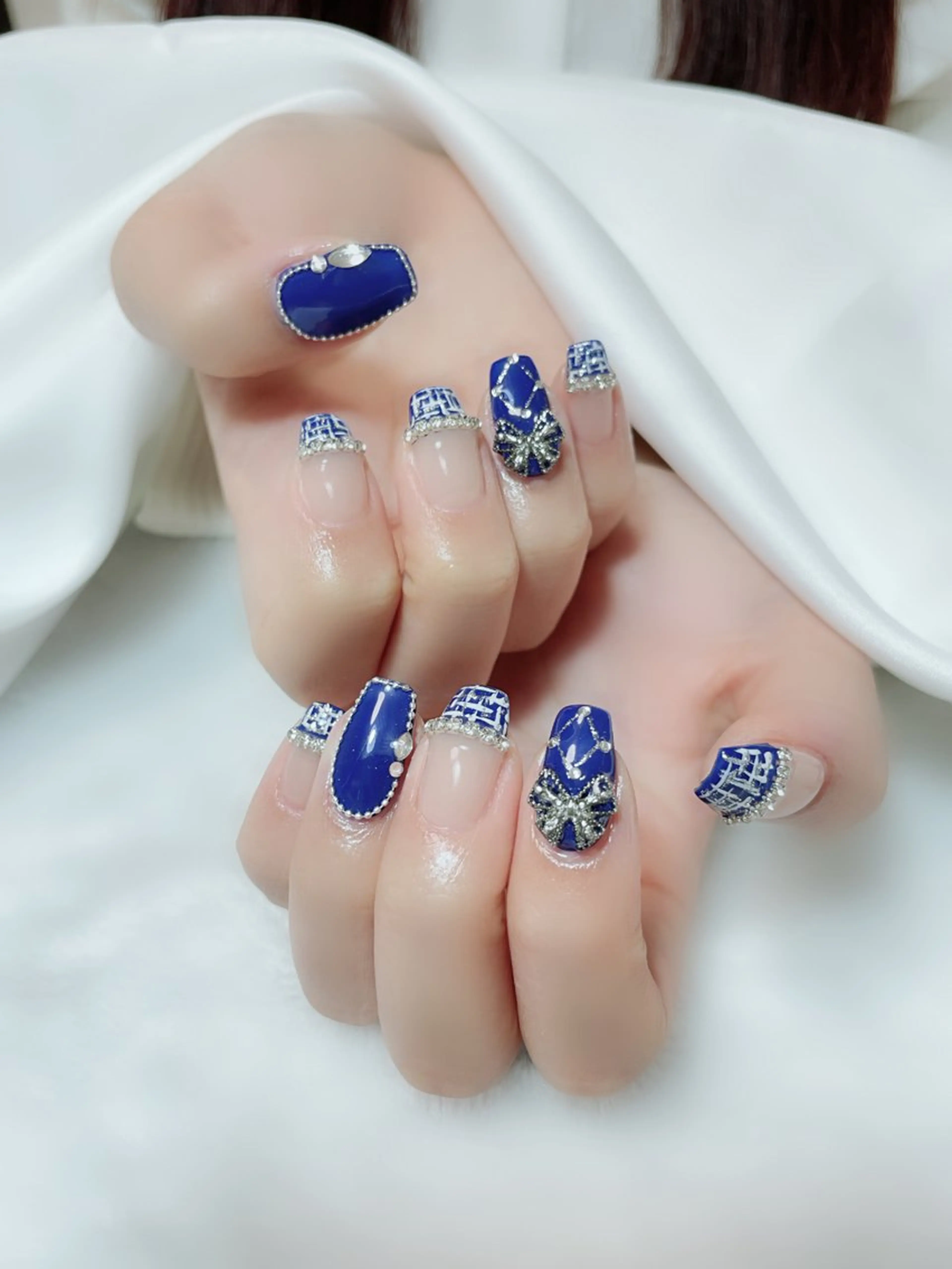 ネイル Amina nail salonのネイルデザイン