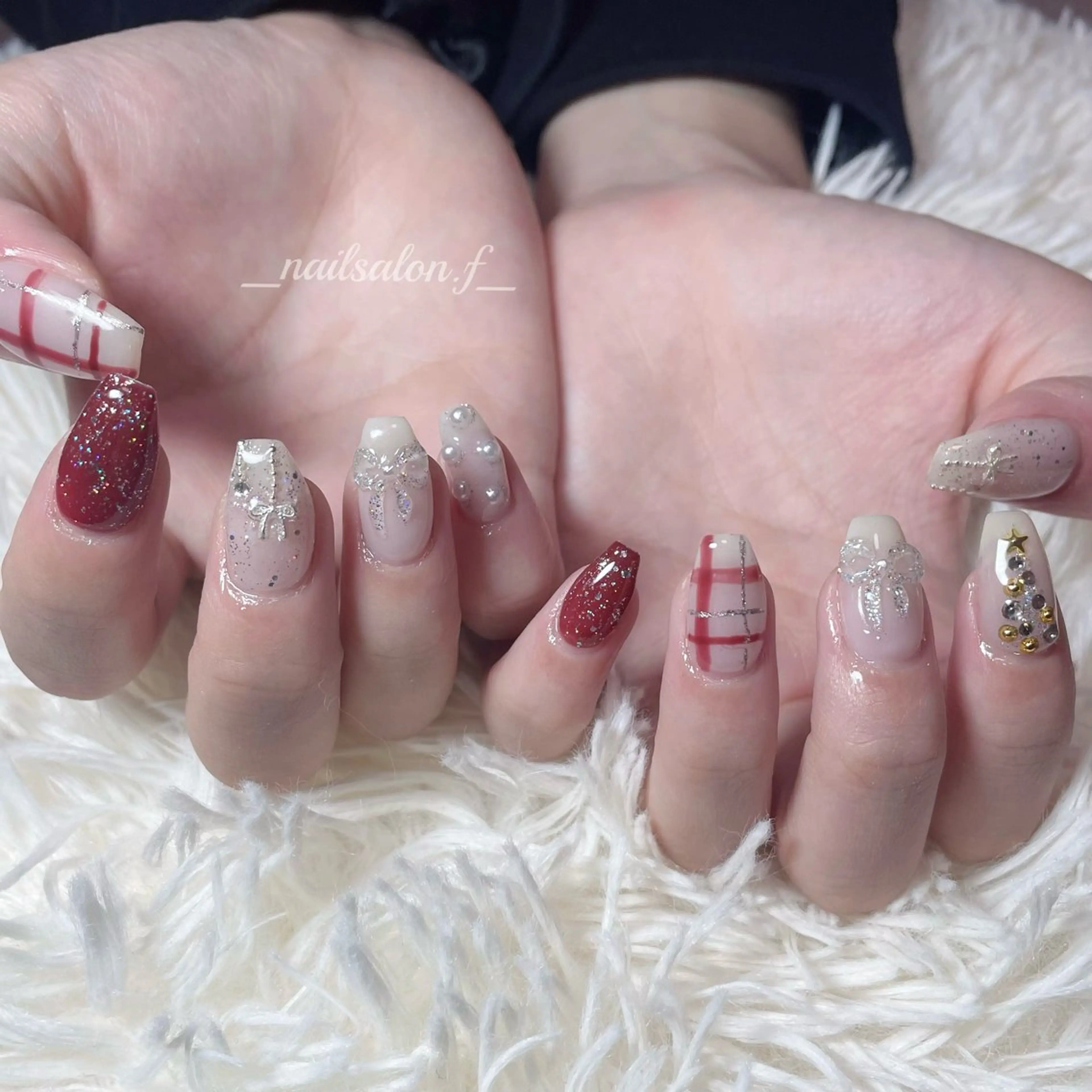 ネイル 冬ネイル クリスマス ハンドネイル Nailsalon Fのネイルデザイン